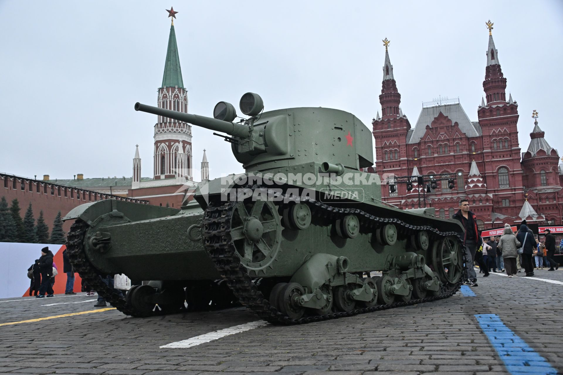 Иммерсивный музей Город живых историй\" на Красной площади