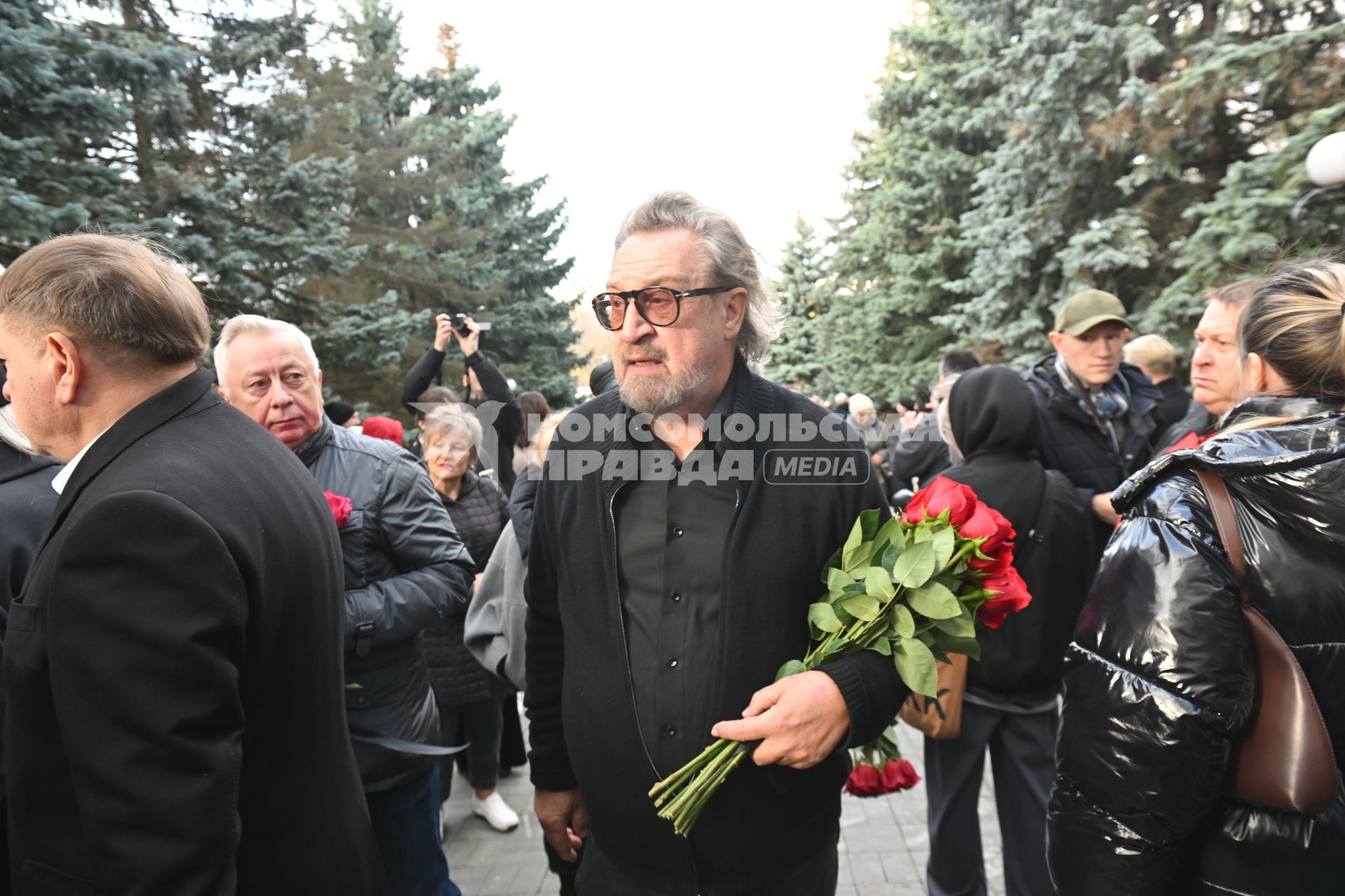 Прощание с телеведущим Юрием Николаевым