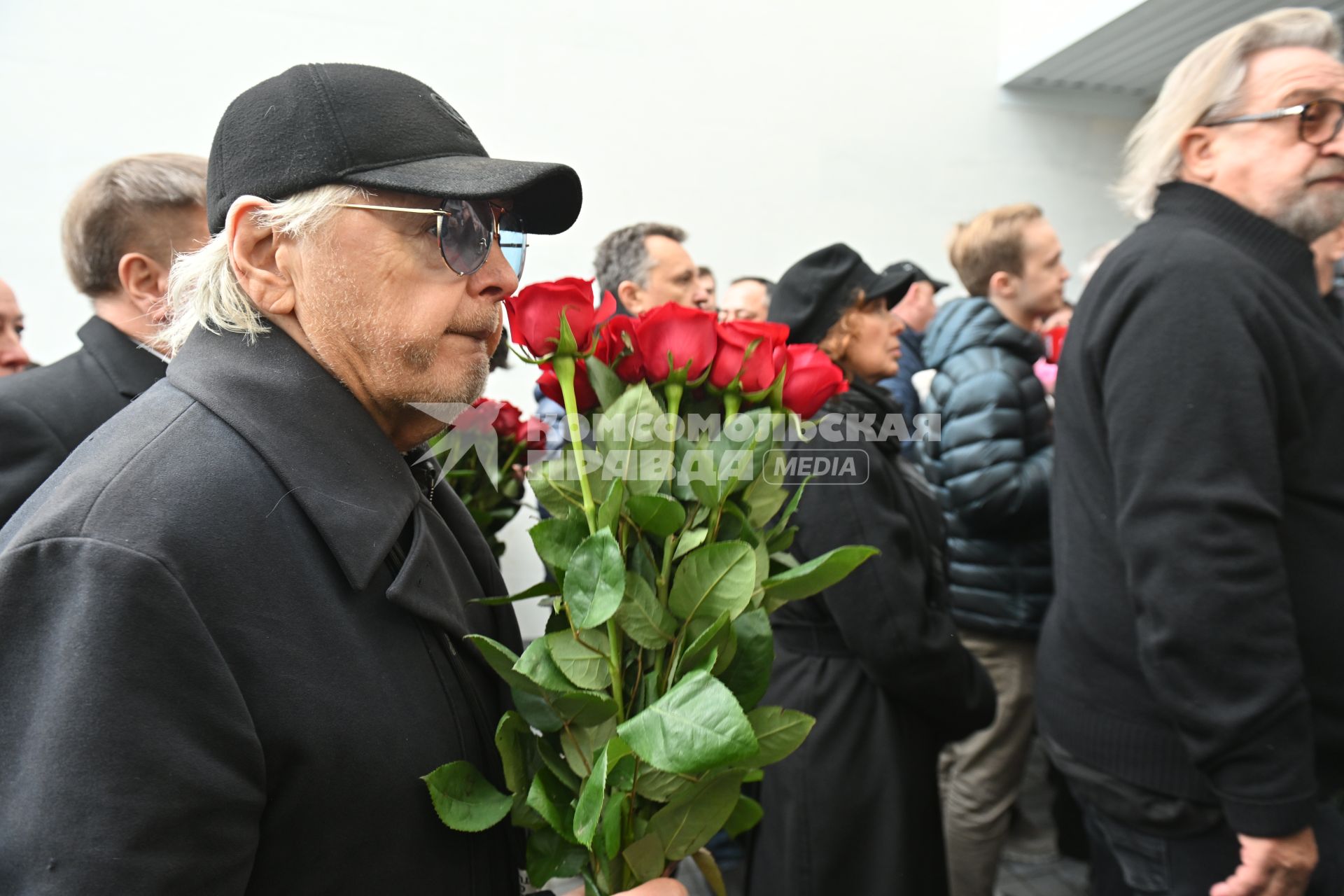 Прощание с телеведущим Юрием Николаевым