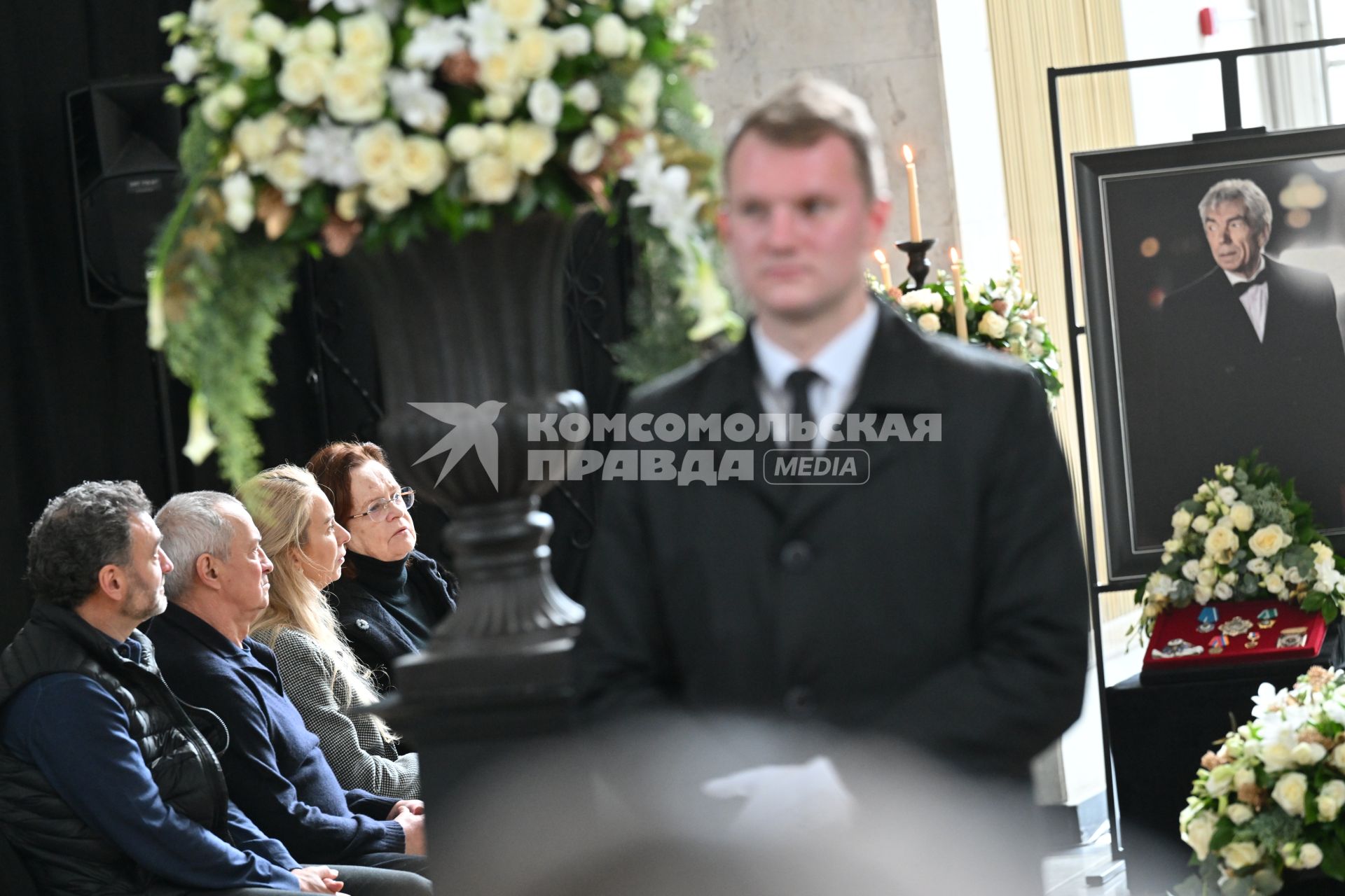 Прощание с телеведущим Юрием Николаевым