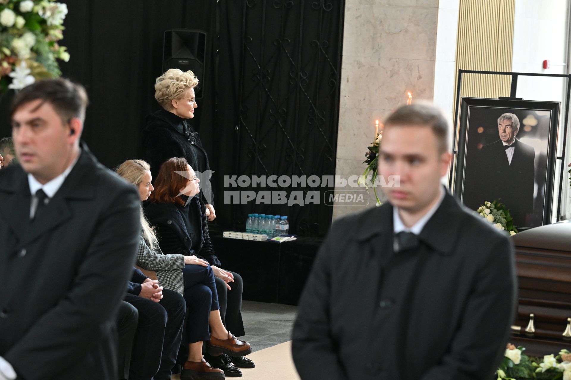 Прощание с телеведущим Юрием Николаевым