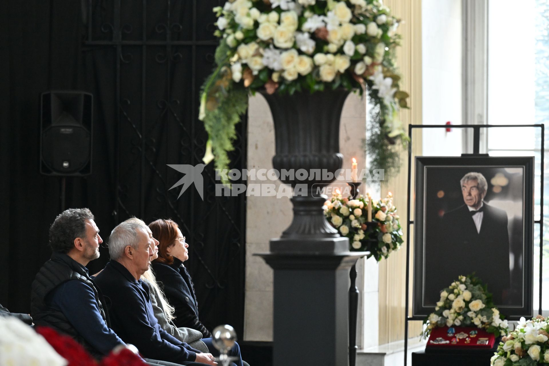Прощание с телеведущим Юрием Николаевым