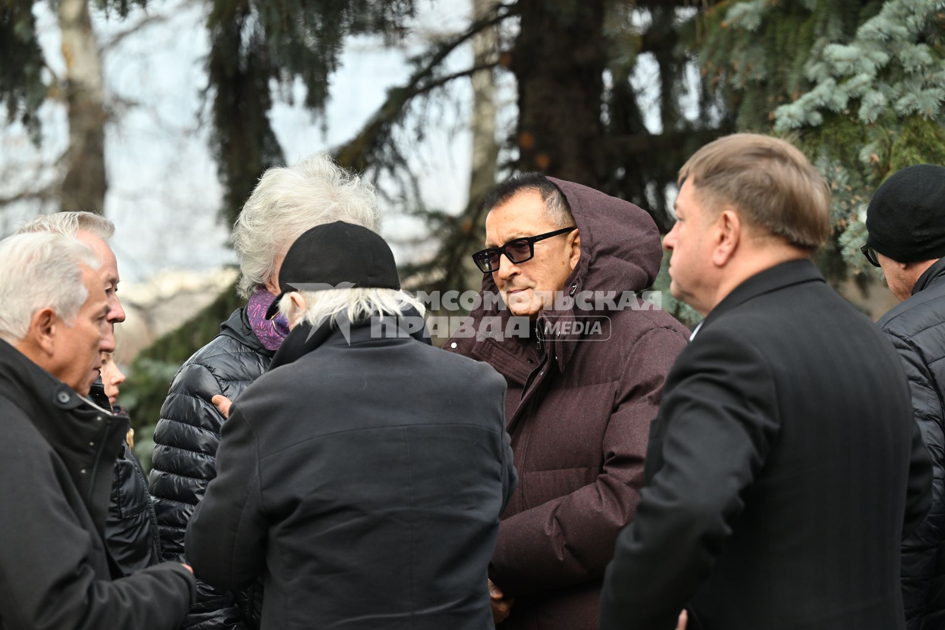 Прощание с телеведущим Юрием Николаевым