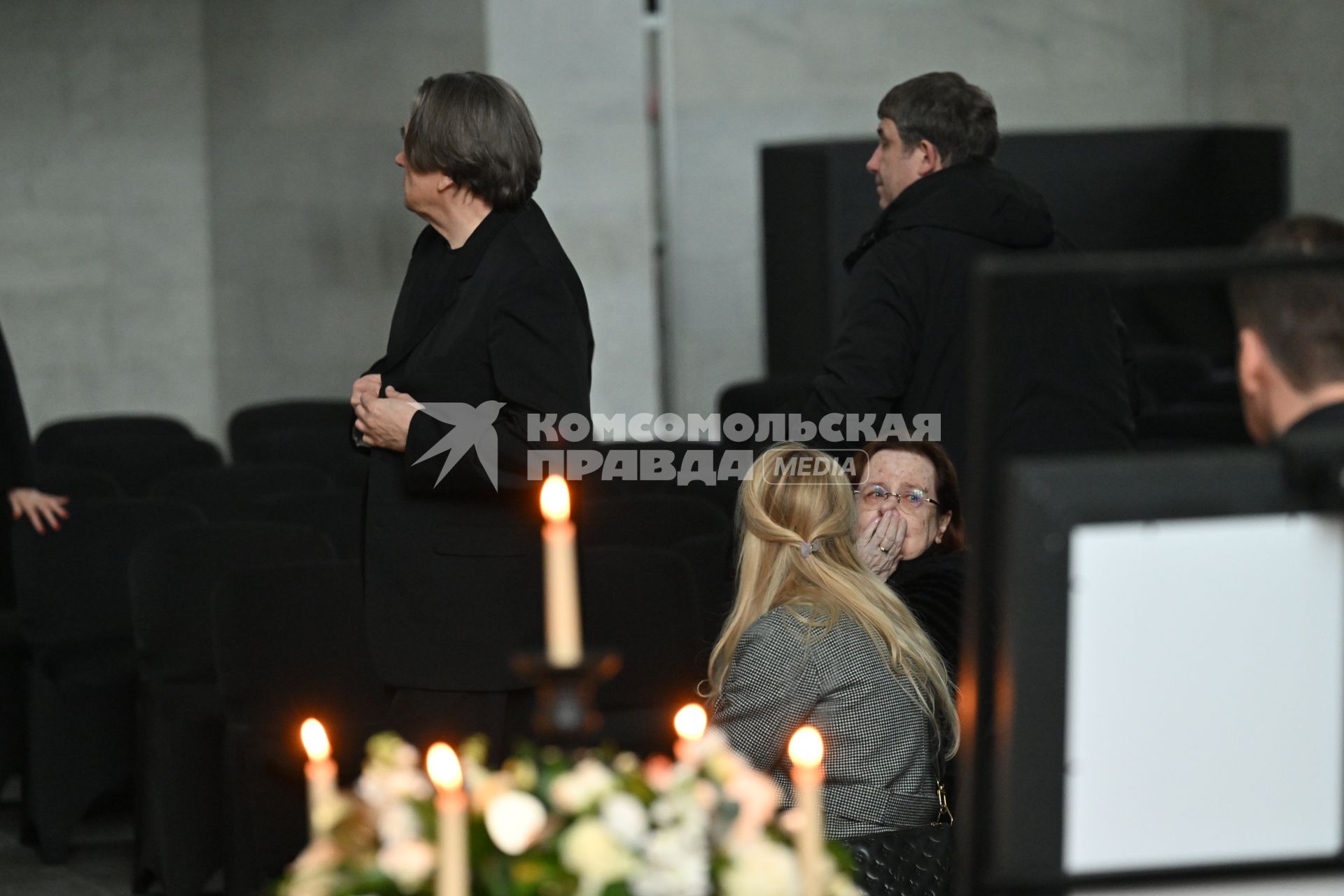 Прощание с телеведущим Юрием Николаевым