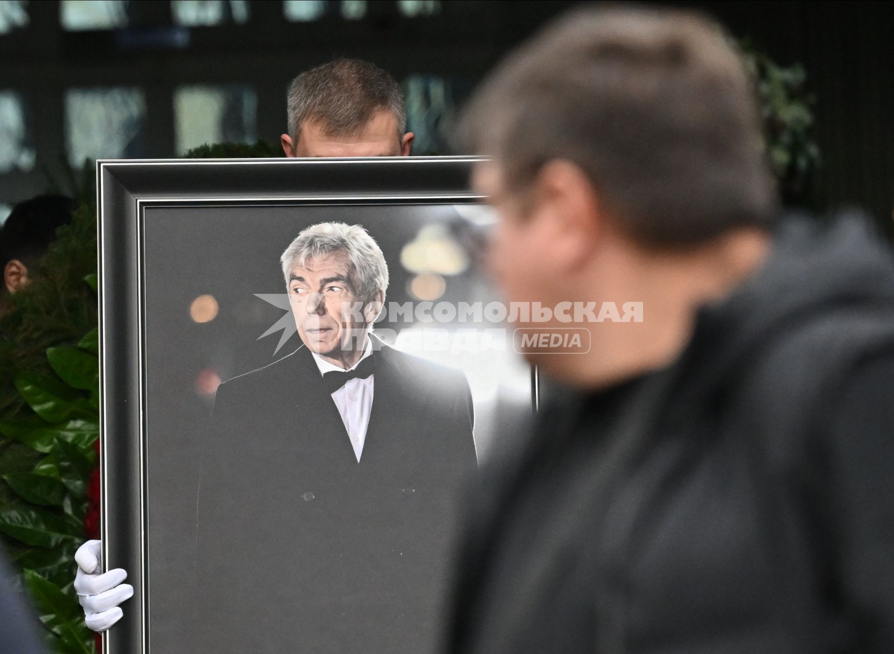 Прощание с телеведущим Юрием Николаевым