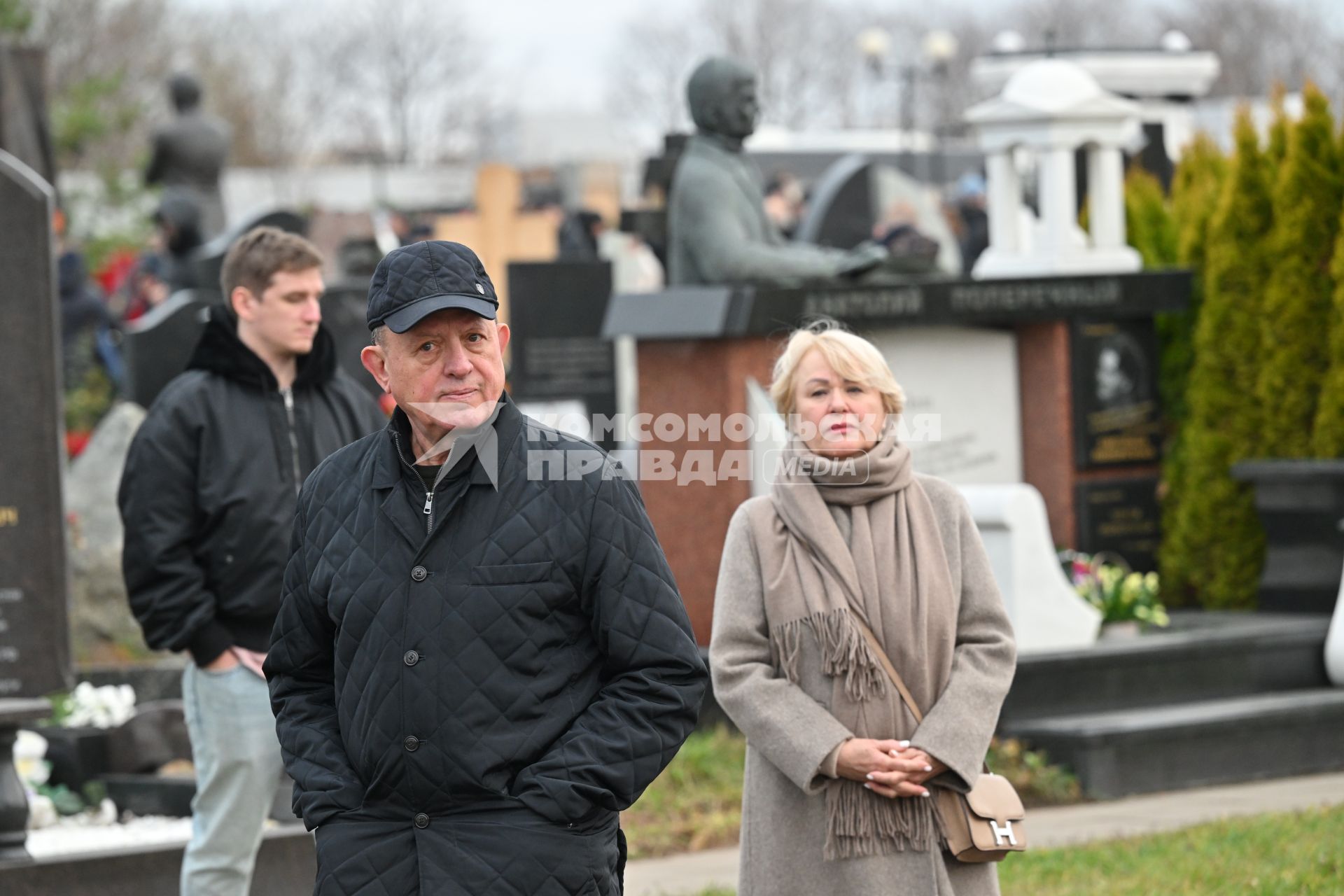 Прощание с телеведущим Юрием Николаевым