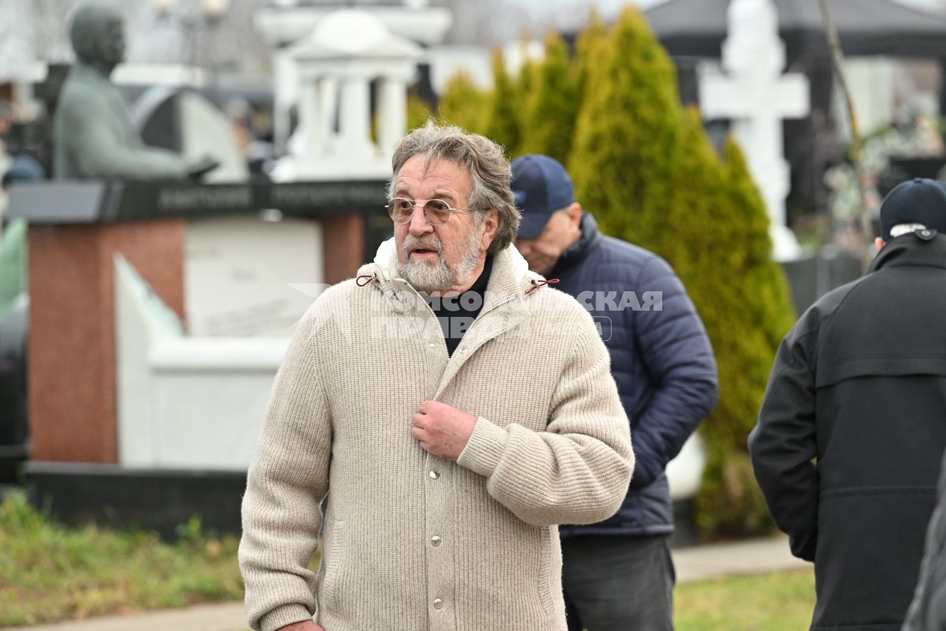 Прощание с телеведущим Юрием Николаевым