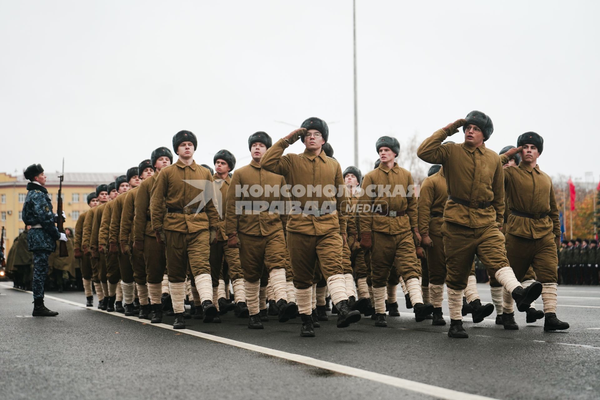 Юбилейный Парад Памяти в Самаре
