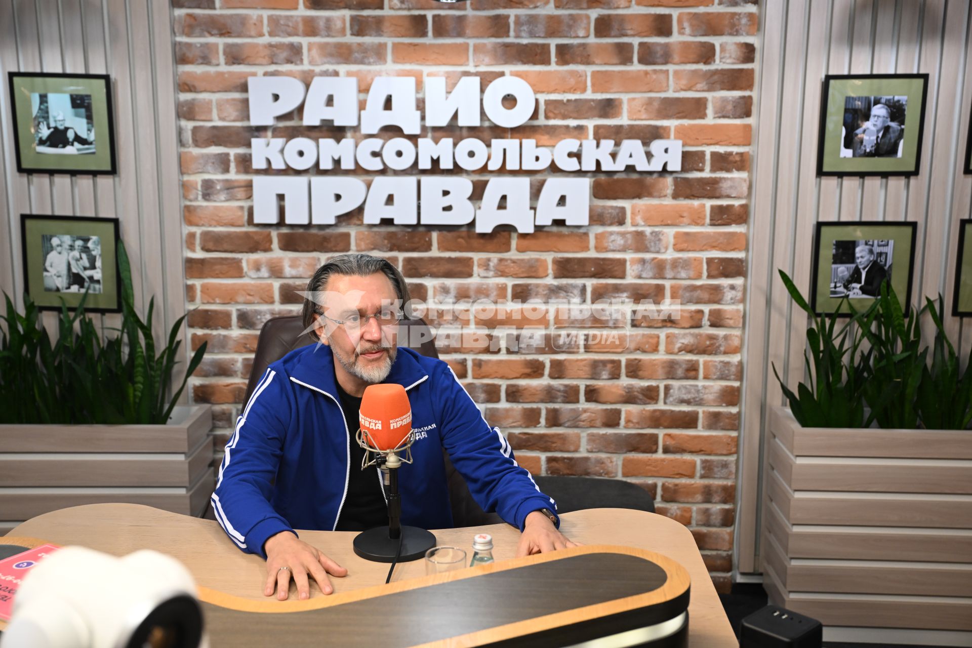 Сергей Шнуров на радиостанции Комсомольская правда\"