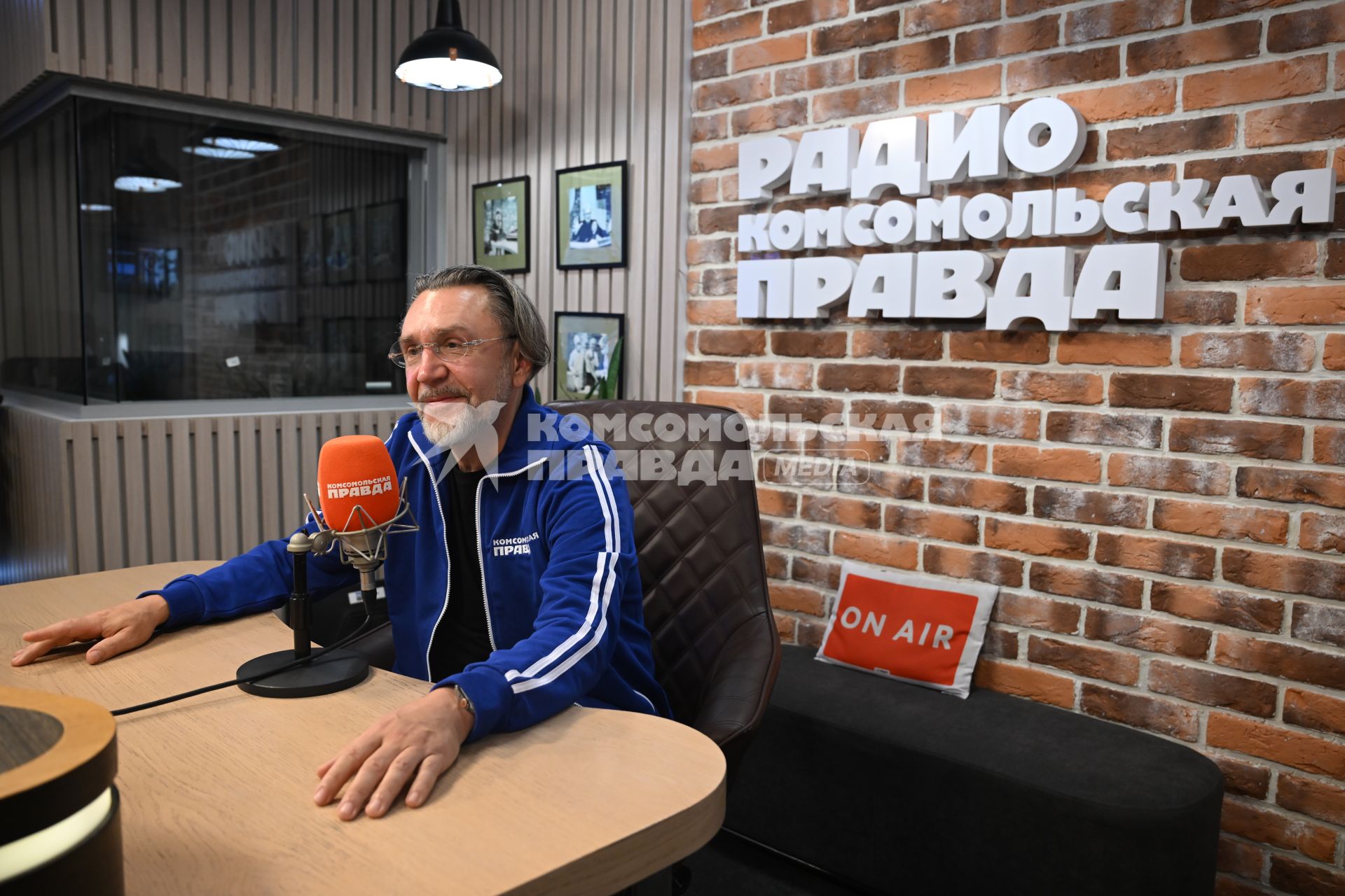 Сергей Шнуров на радиостанции Комсомольская правда\"