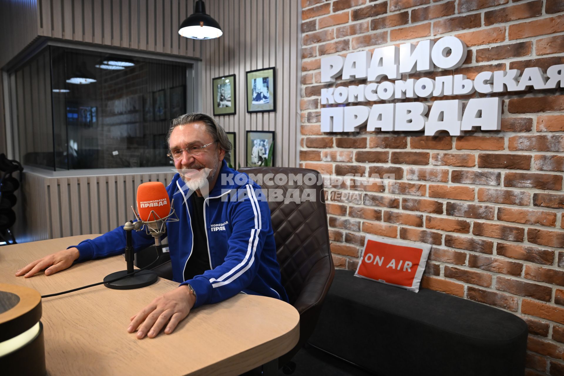 Сергей Шнуров на радиостанции Комсомольская правда\"