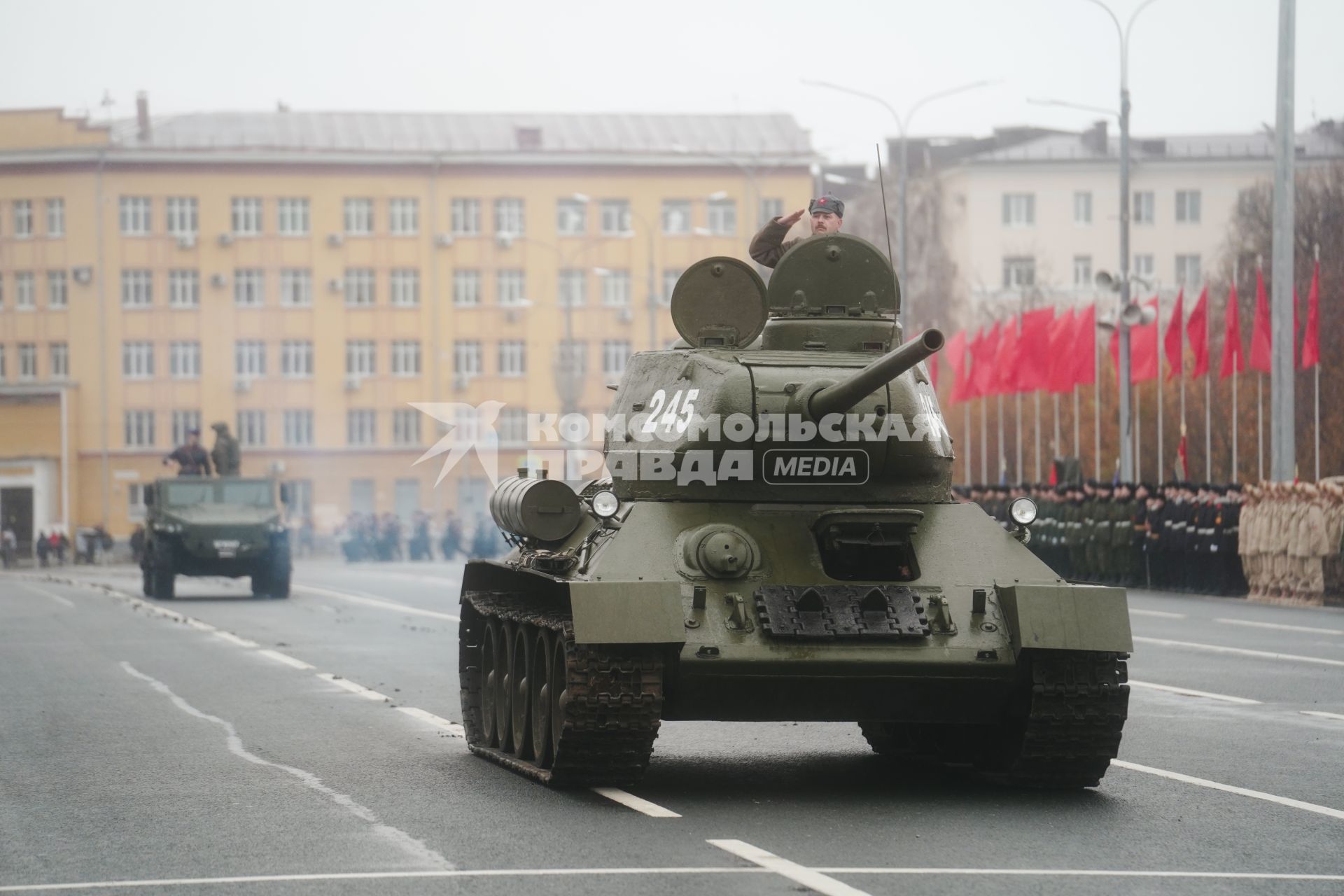 Юбилейный Парад Памяти в Самаре