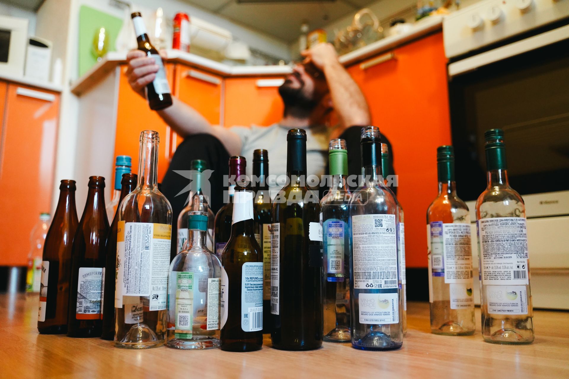 Постановочная съемка на тему алкоголя