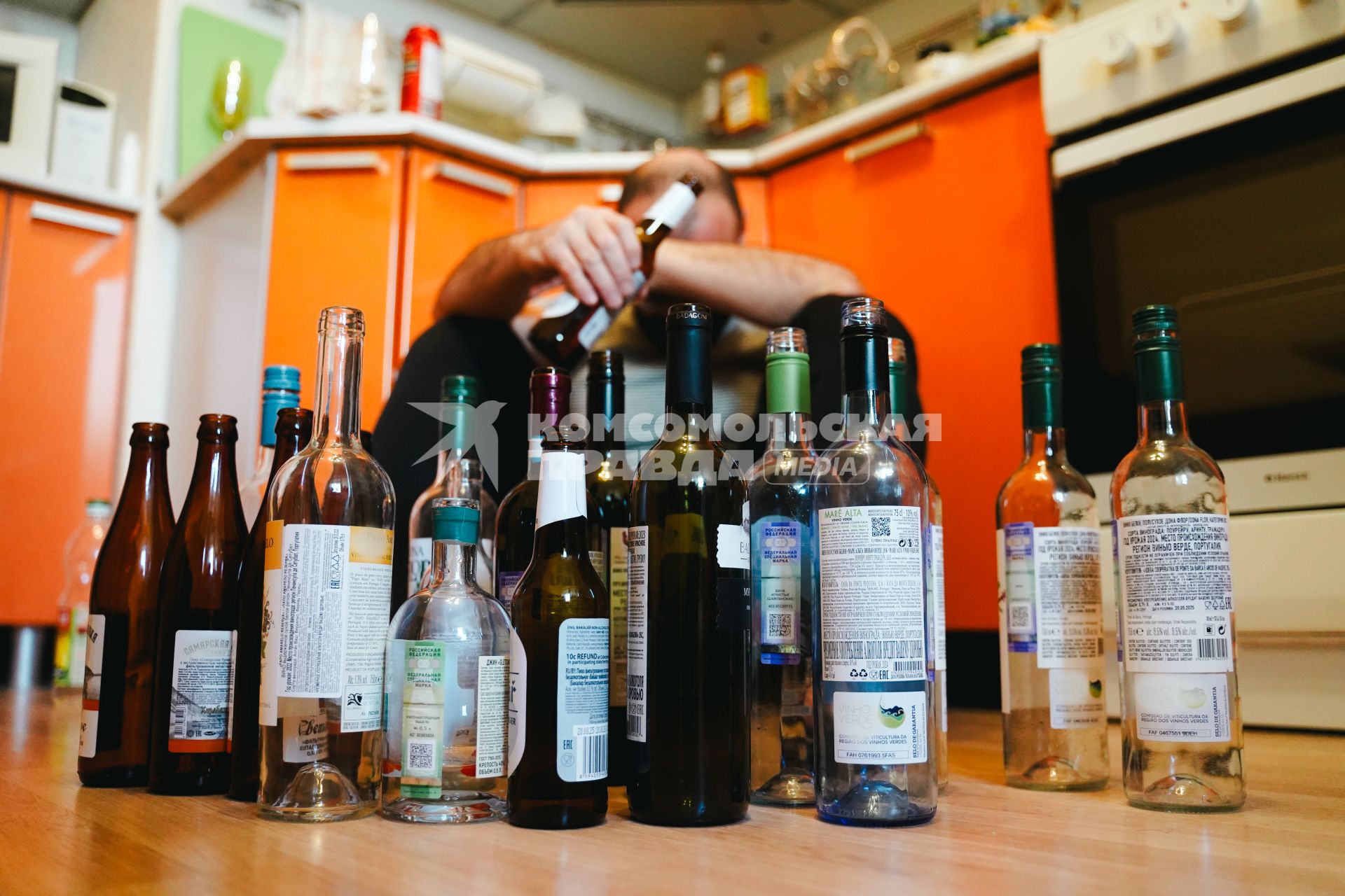 Постановочная съемка на тему алкоголя