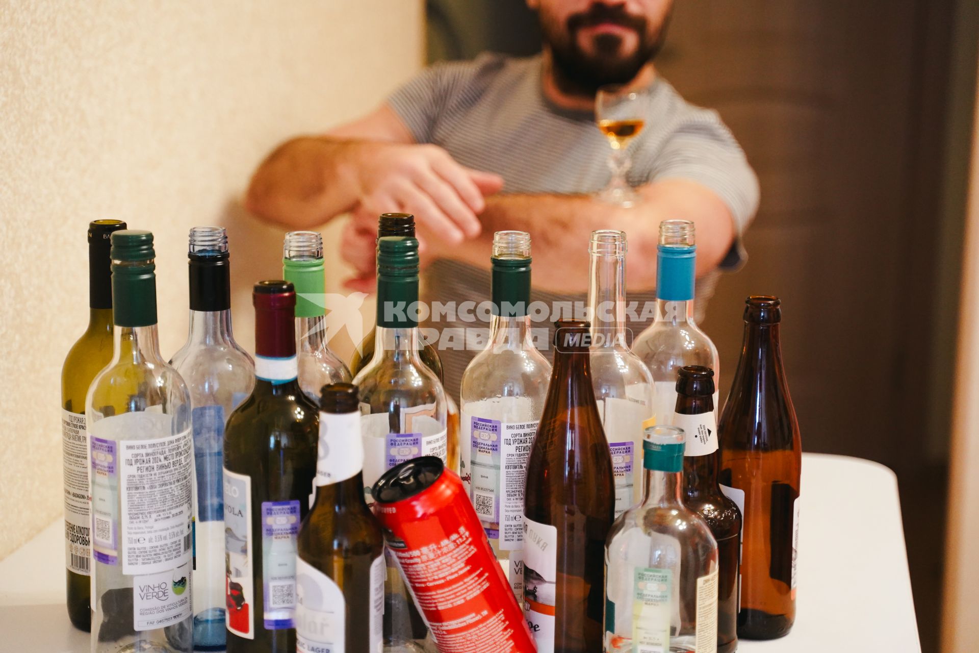Постановочная съемка на тему алкоголя