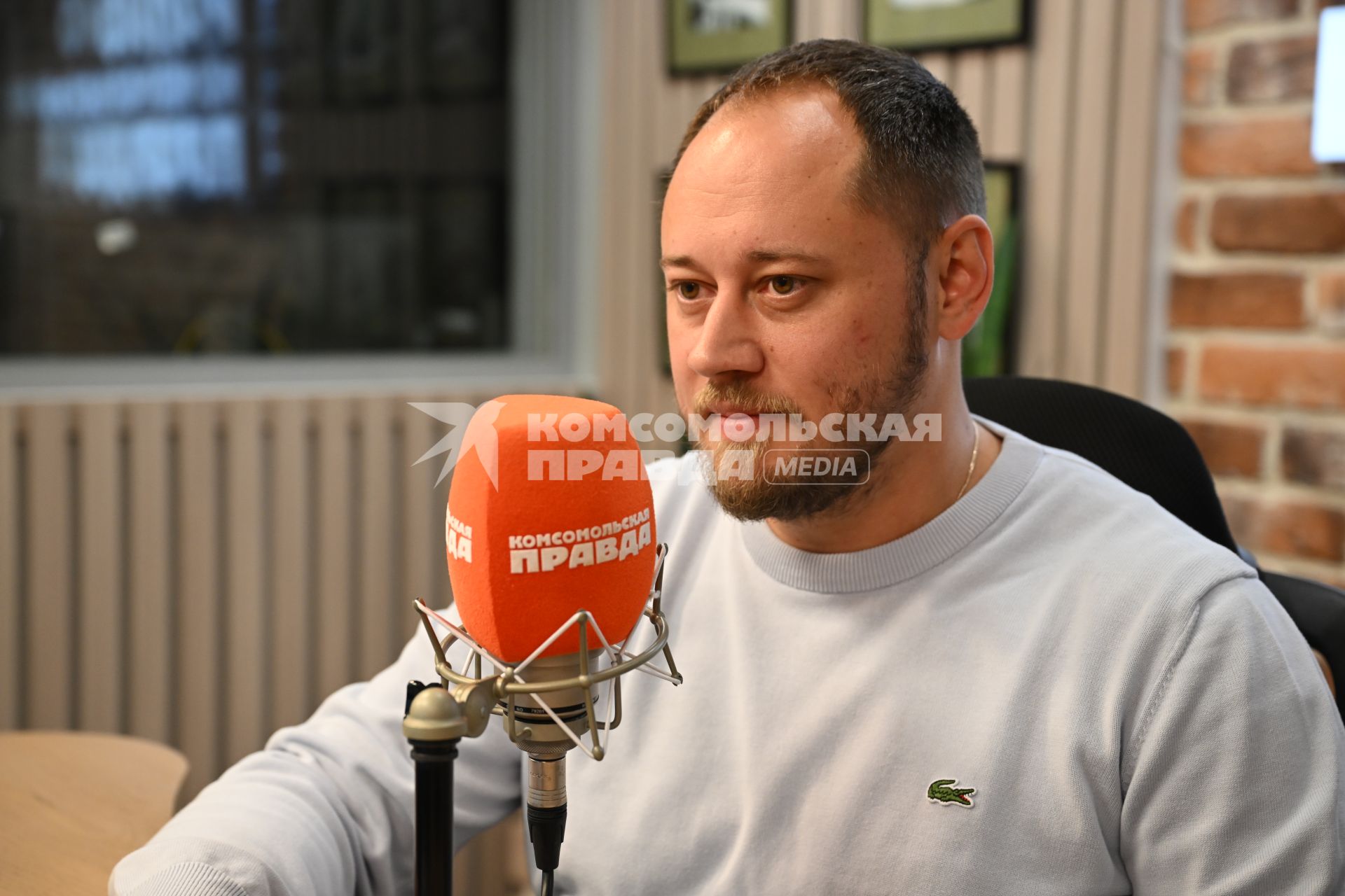 Артем Ткалин на радиостанции Комсомольская правда\"
