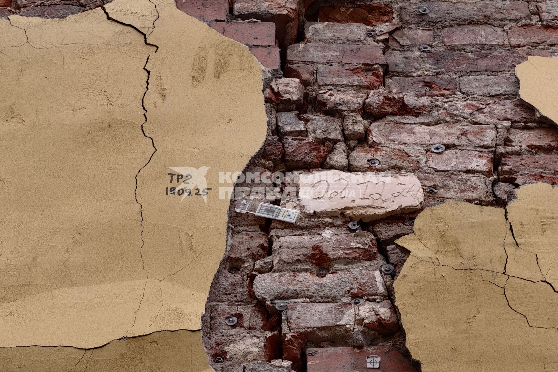 Аварийный жилой дом в Петербурге