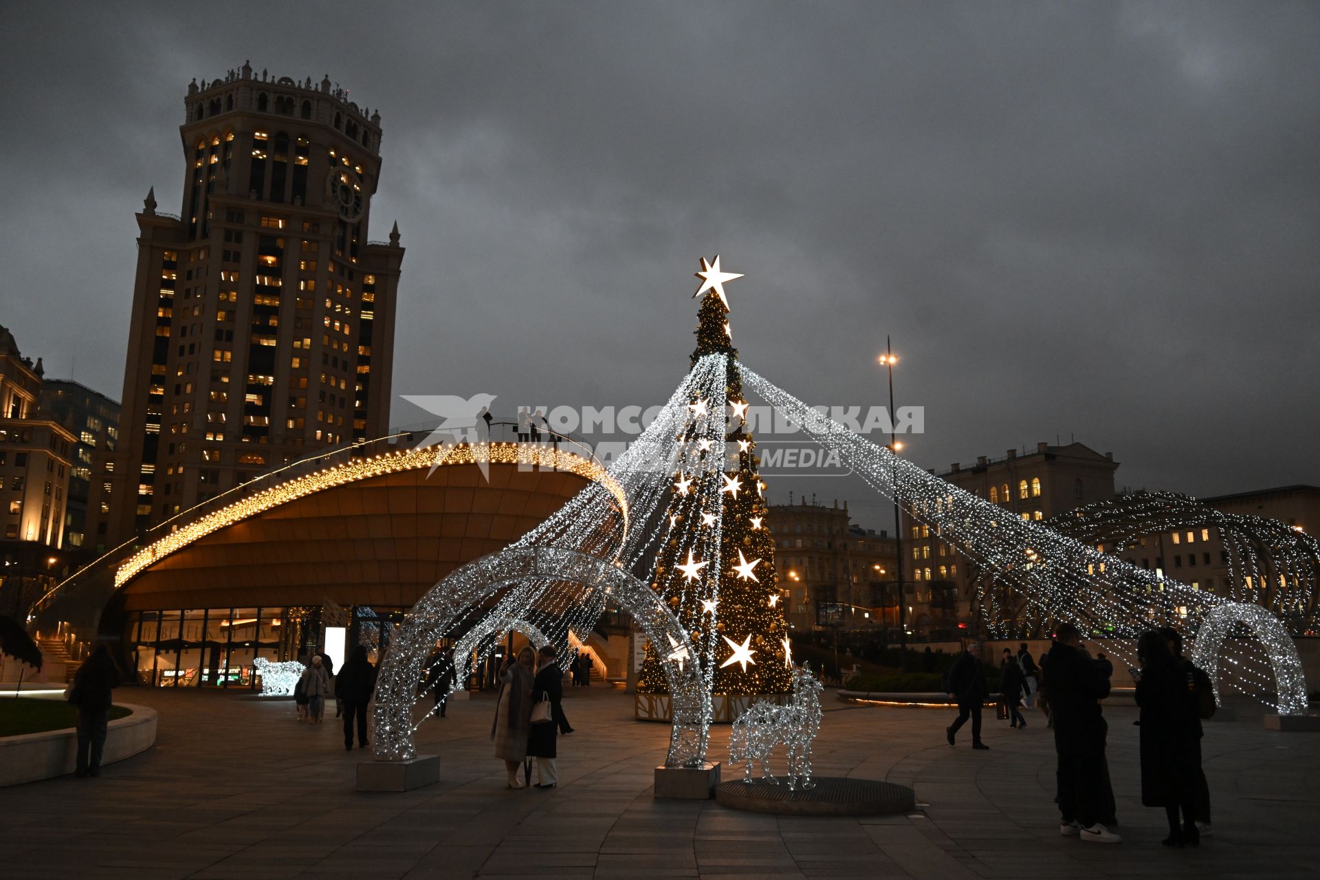 Предновогодняя Москва