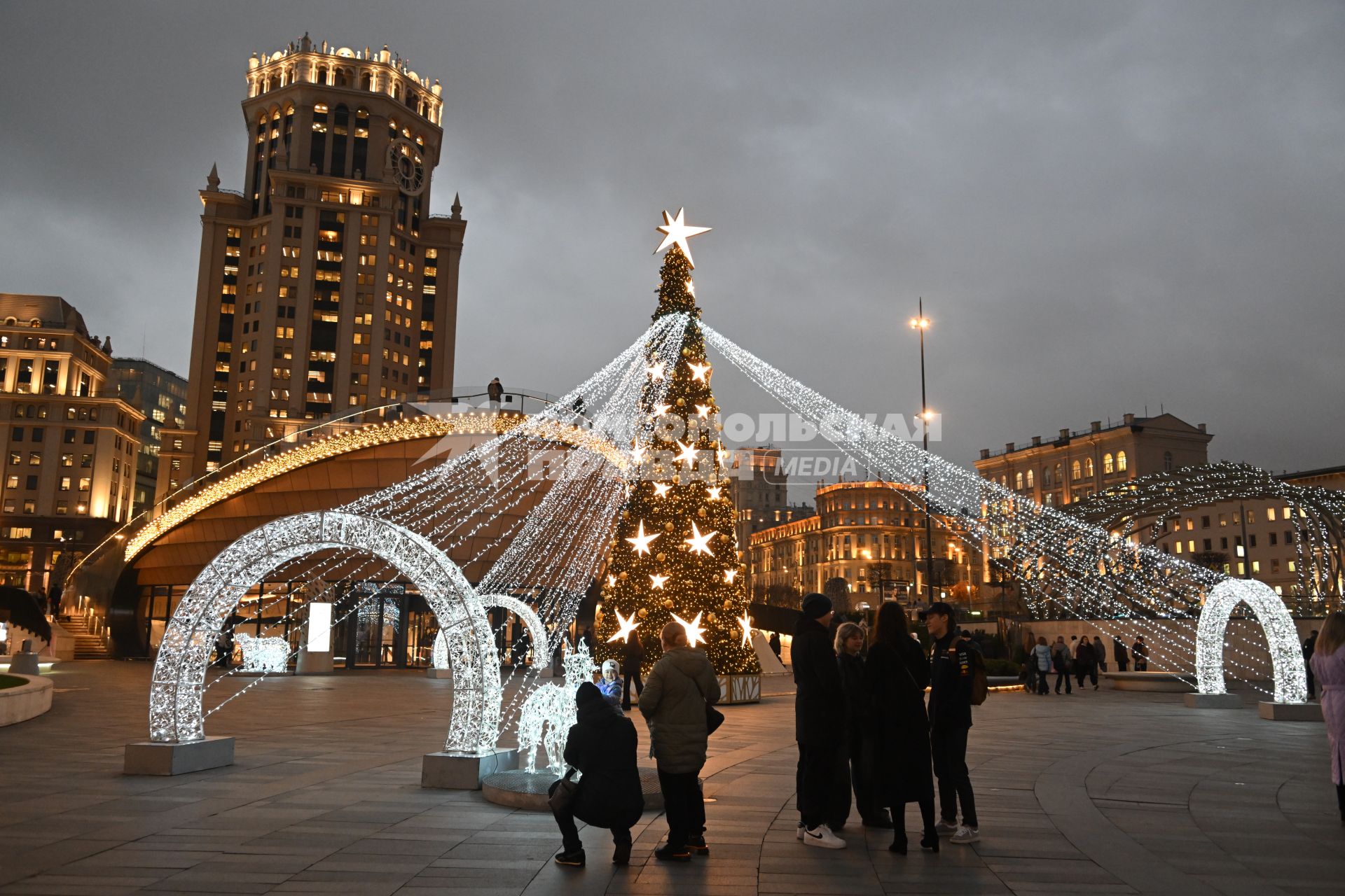 Предновогодняя Москва