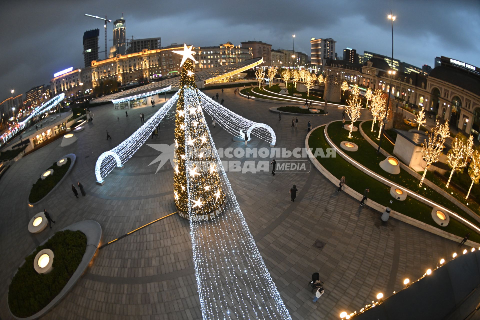 Предновогодняя Москва