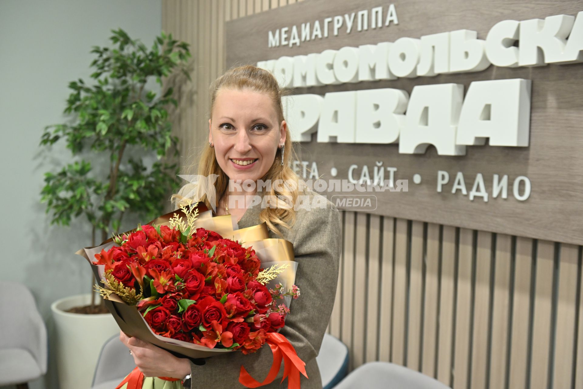 Мария Дробот в редакции \"Комсомольской правды\"