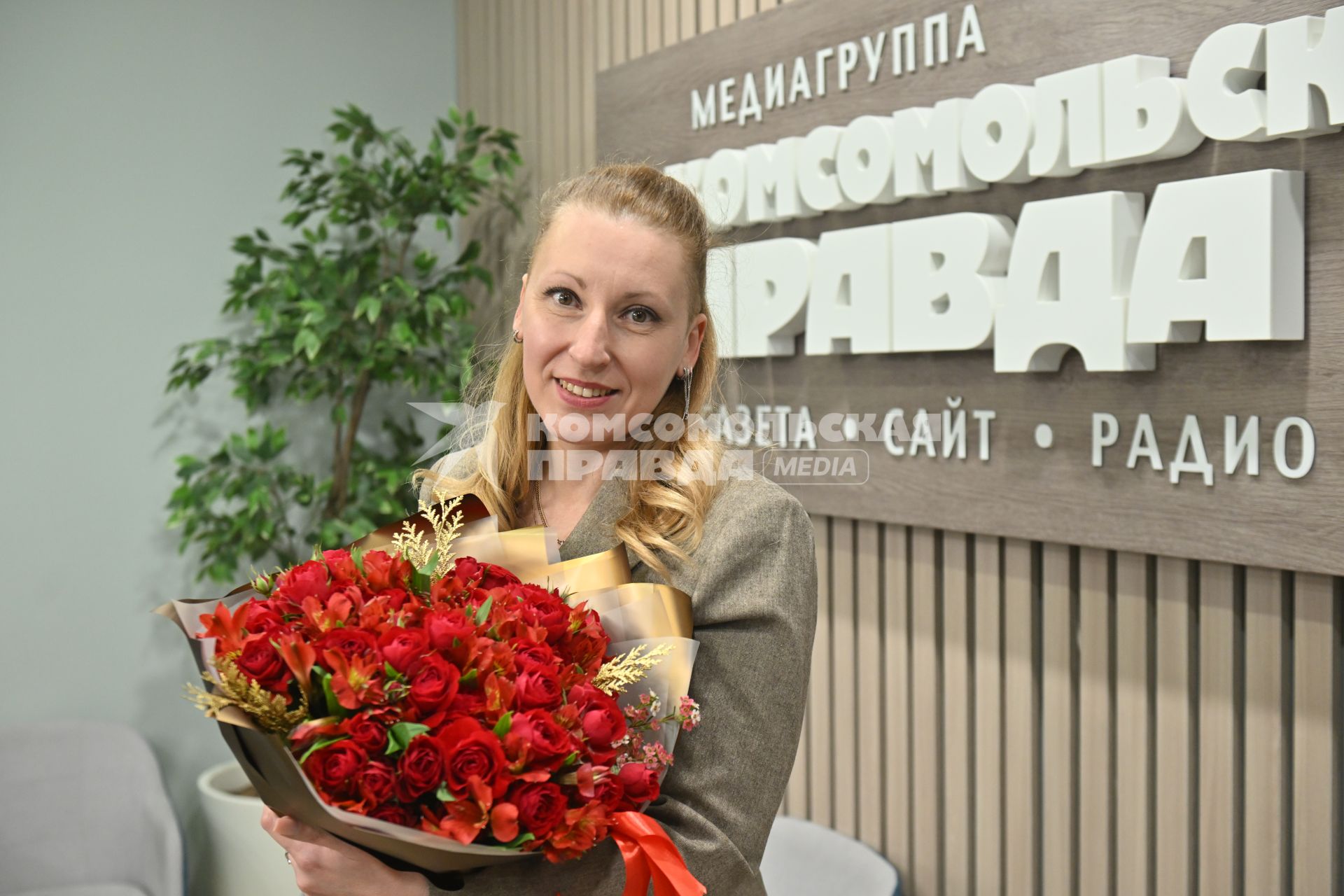 Мария Дробот в редакции \"Комсомольской правды\"