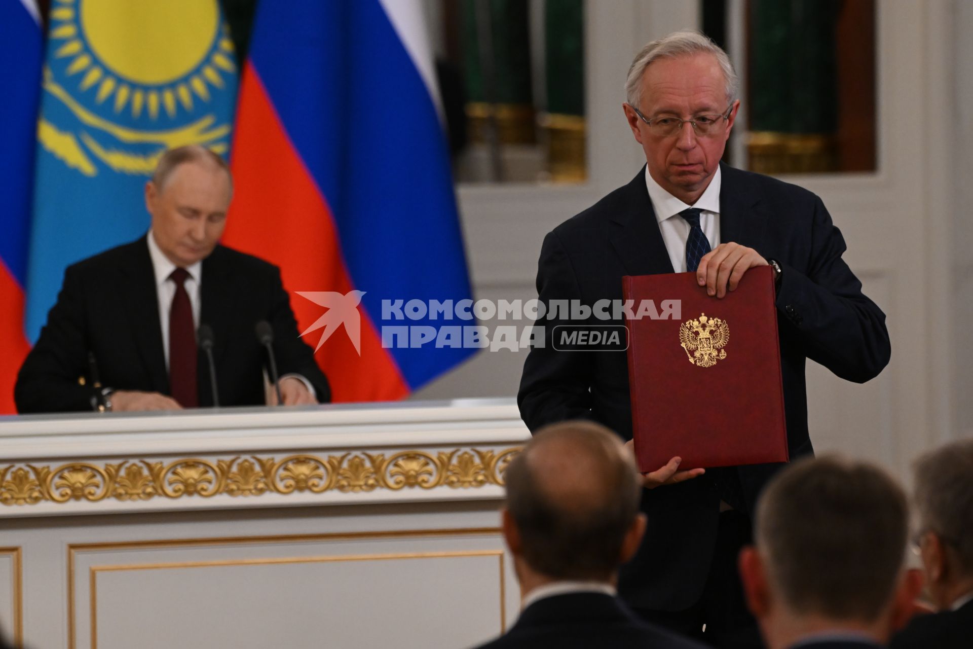 Встреча президента России Владимира Путина с президентом Казахстана Касым-Жомартом Токаевым