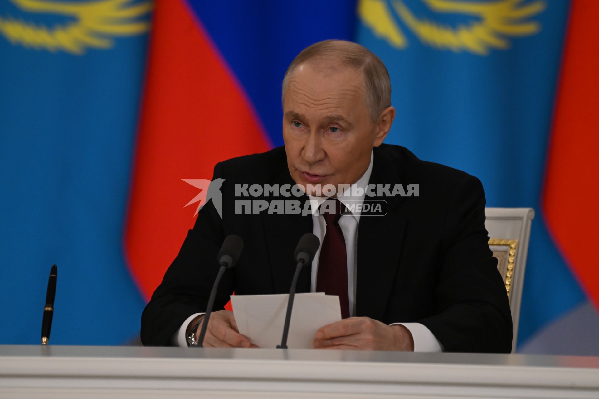 Встреча президента России Владимира Путина с президентом Казахстана Касым-Жомартом Токаевым