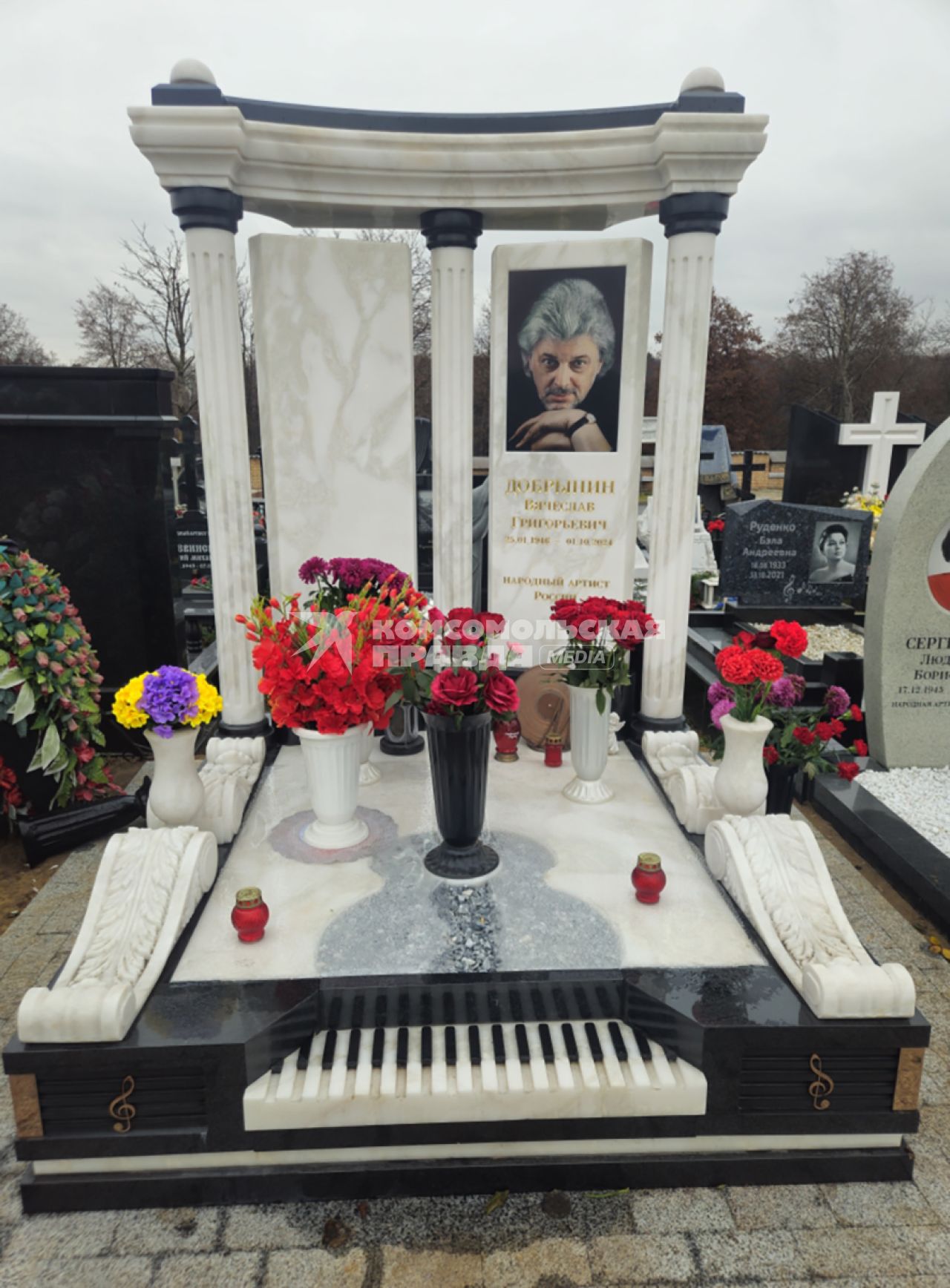 Троекуровское кладбище в Москве