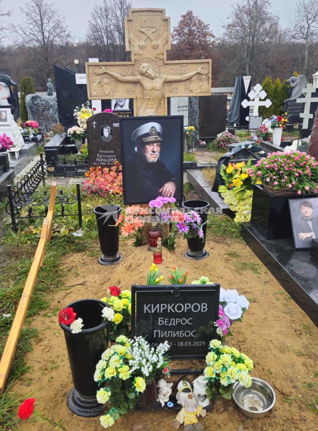 Троекуровское кладбище в Москве