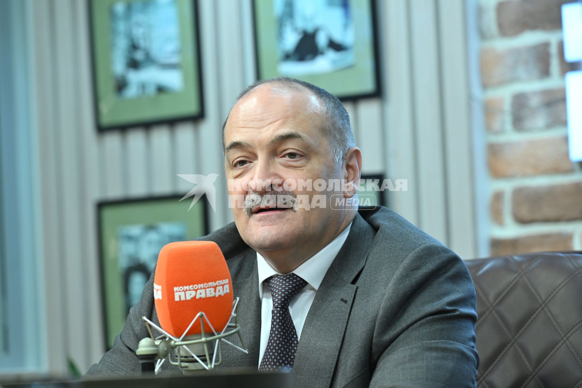Сергей Меликов на радиостанции \"Комсомольская правда\"