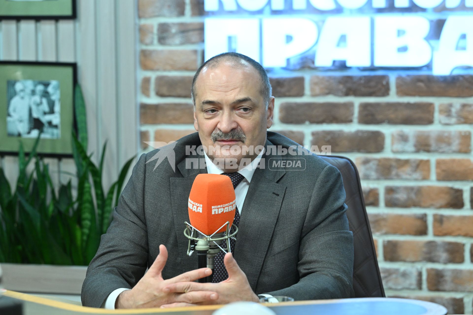 Сергей Меликов на радиостанции \"Комсомольская правда\"