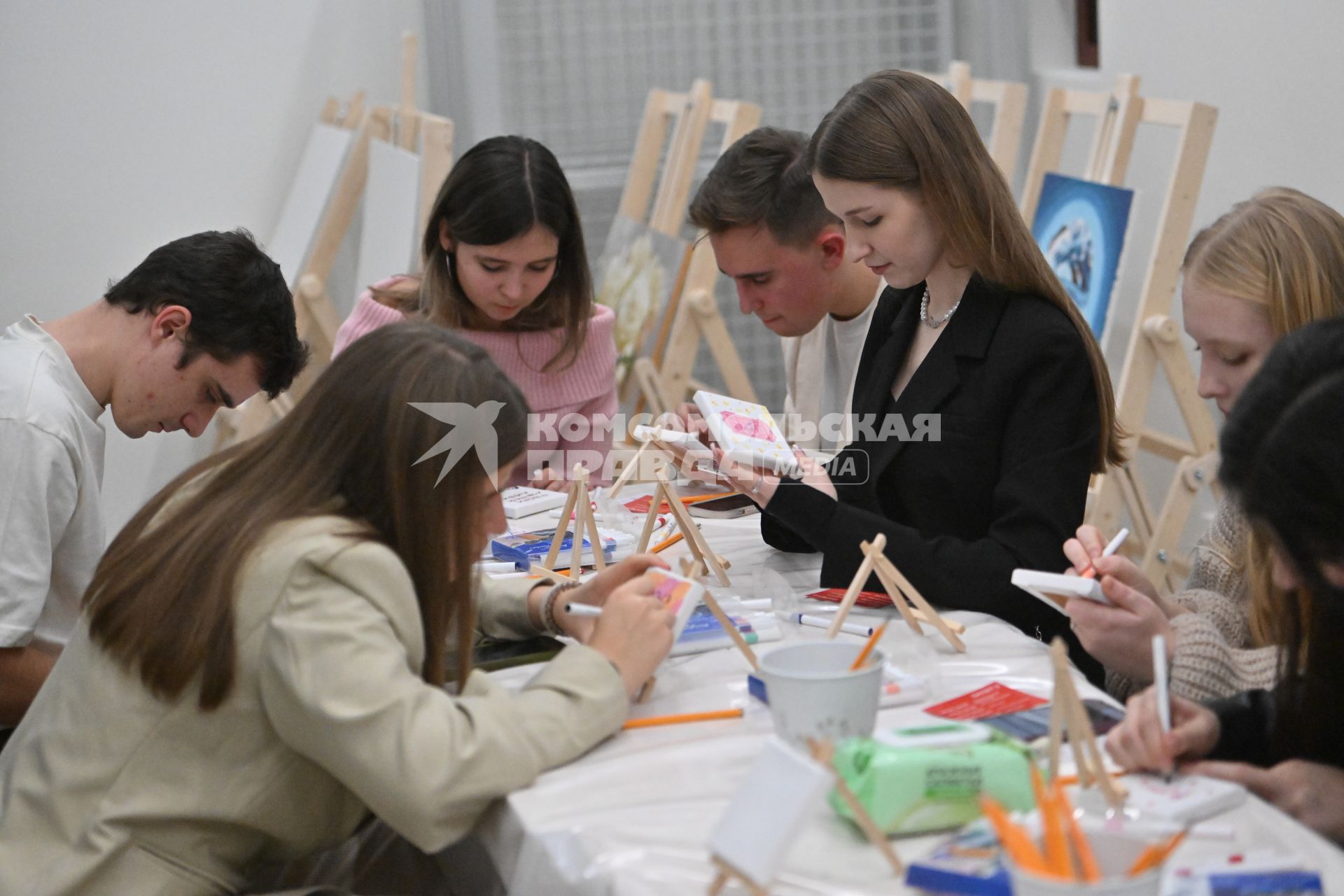 Студенческий фестиваль в творческой резиденции Молодежь Москвы. Родина\"