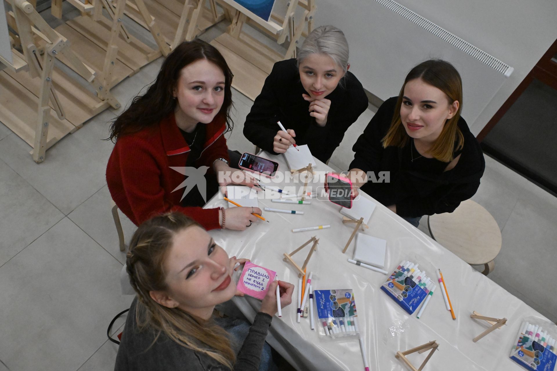 Студенческий фестиваль в творческой резиденции Молодежь Москвы. Родина\"