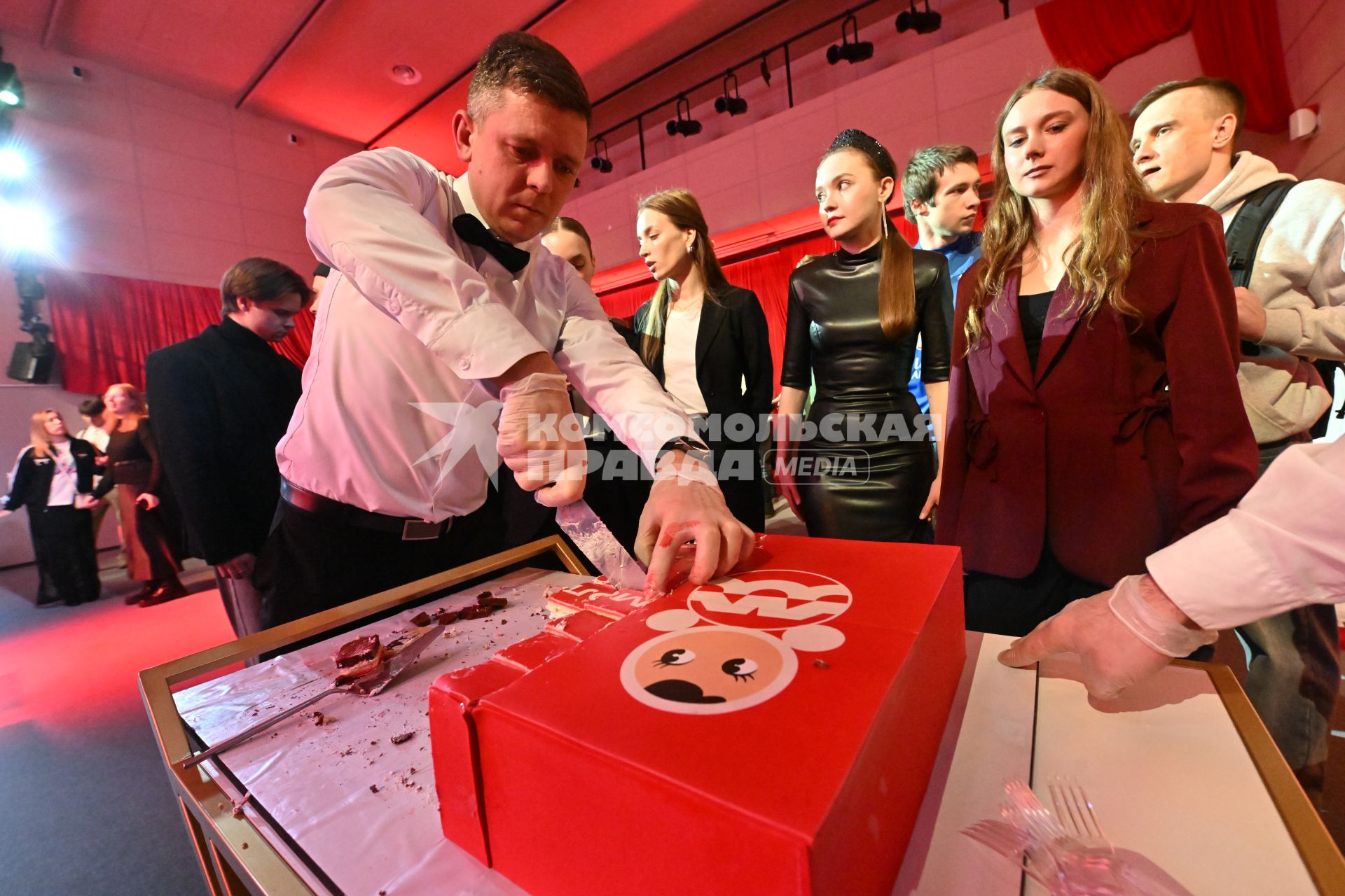 Студенческий фестиваль в творческой резиденции Молодежь Москвы. Родина\"