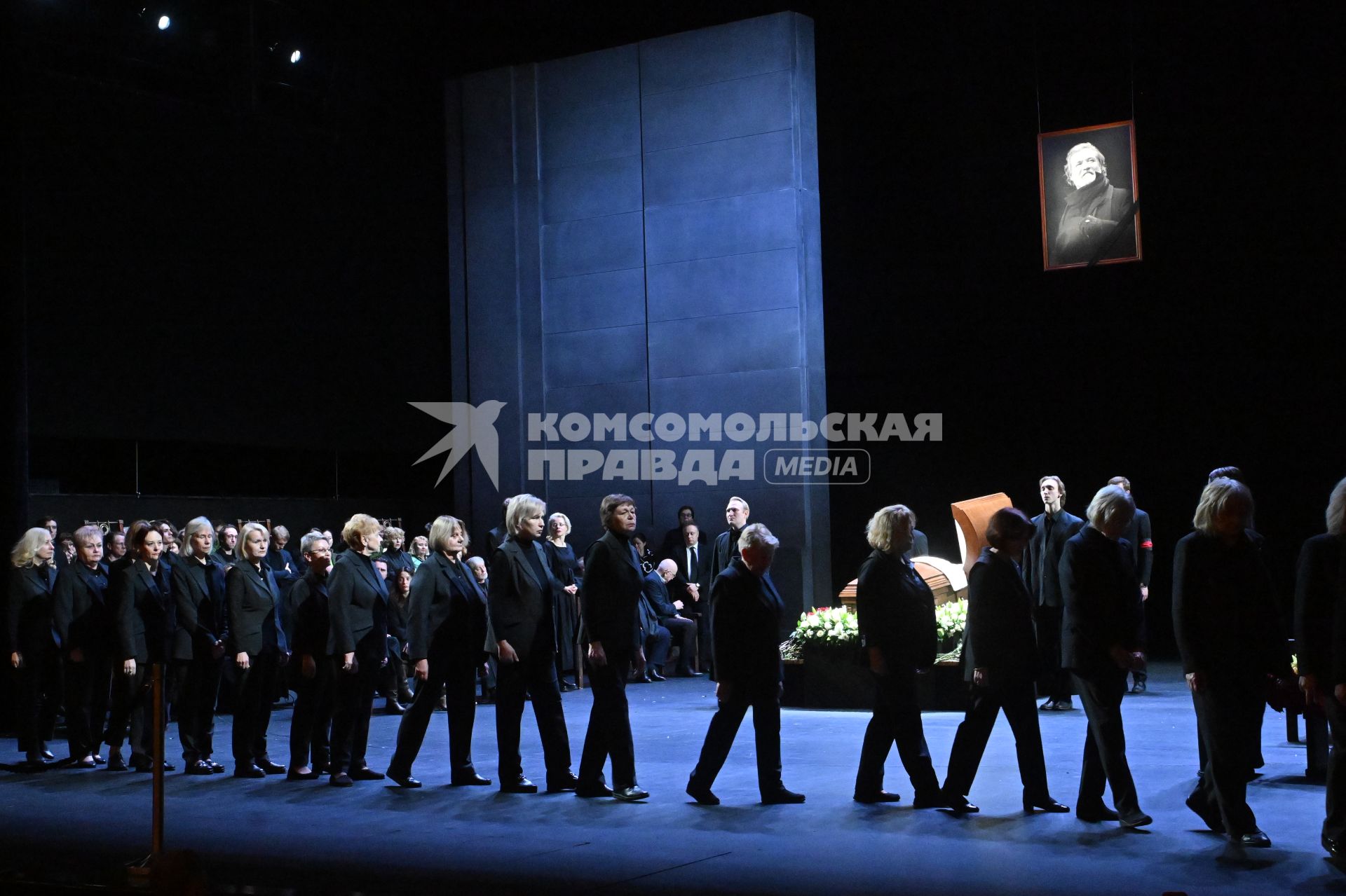 Прощание с актером Владимиром Симоновым в Москве