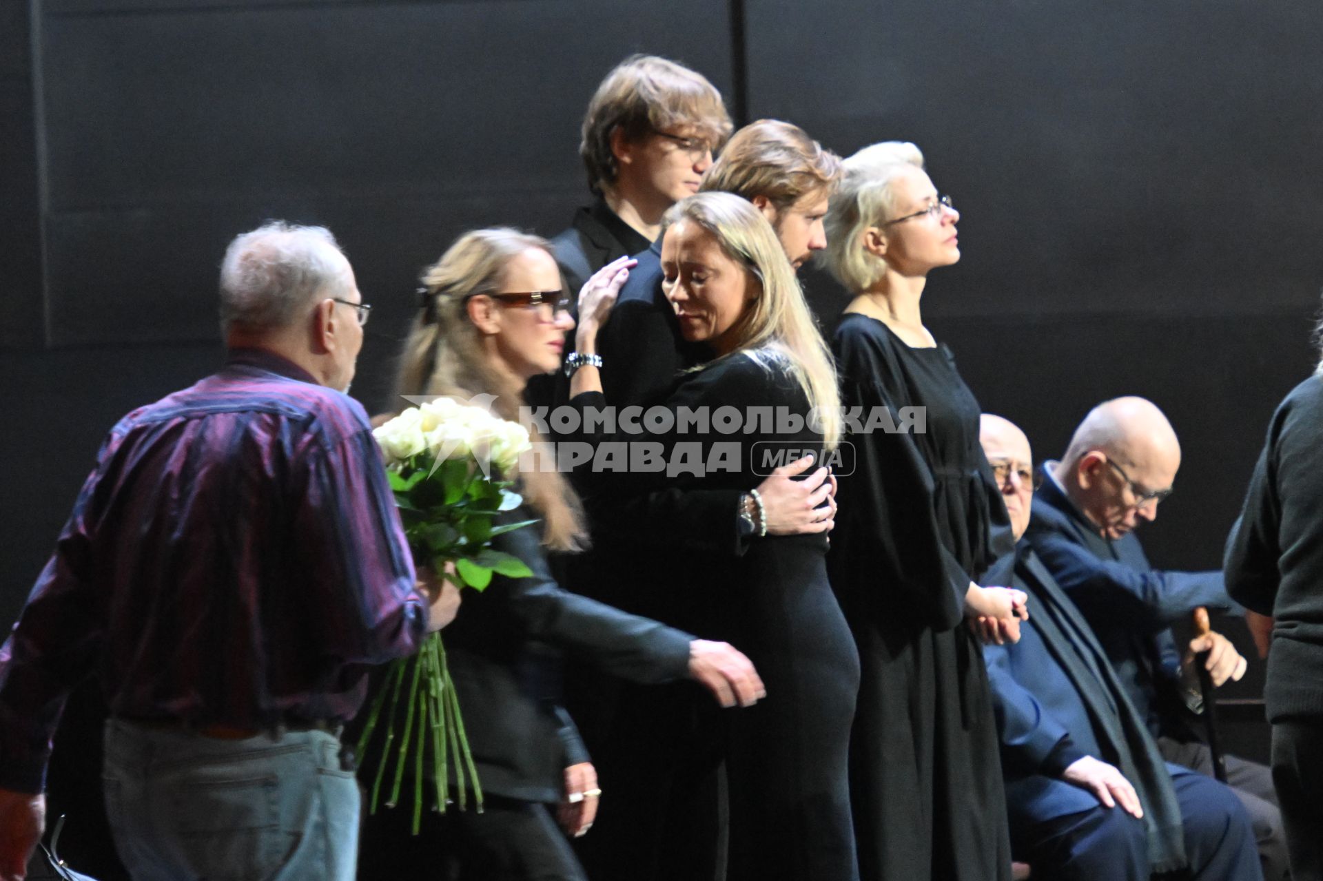 Прощание с актером Владимиром Симоновым в Москве