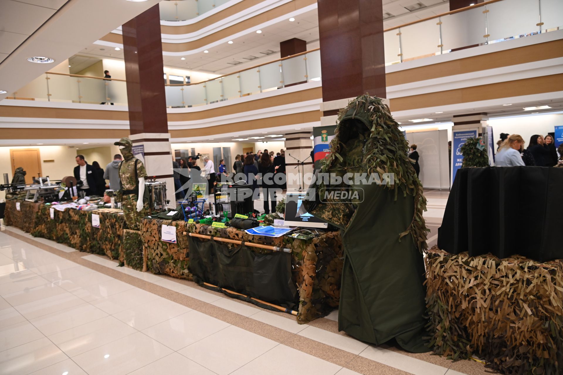 Выставка изделий для бойцов СВО в Екатеринбурге