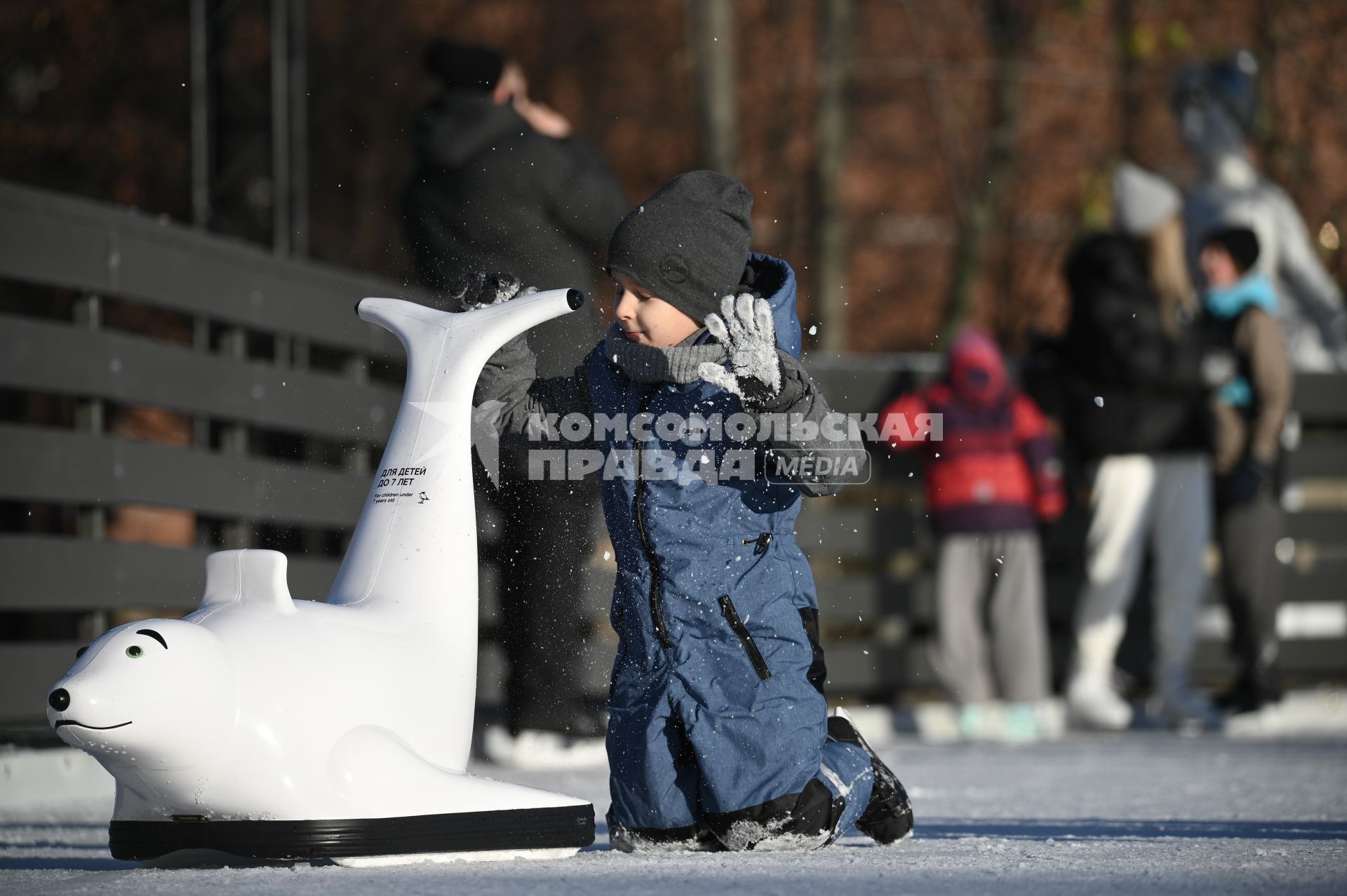 Первый каток в Петербурге начал работать в Новой Голландии