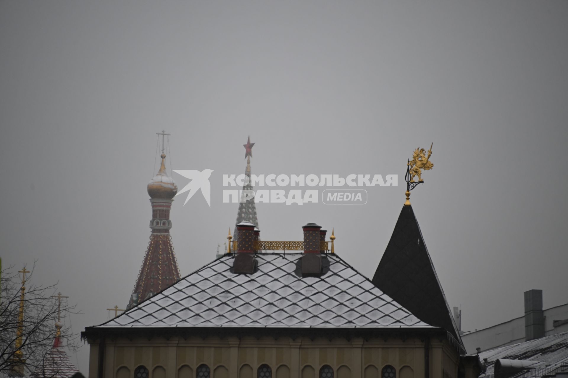 Первый снег в Москве