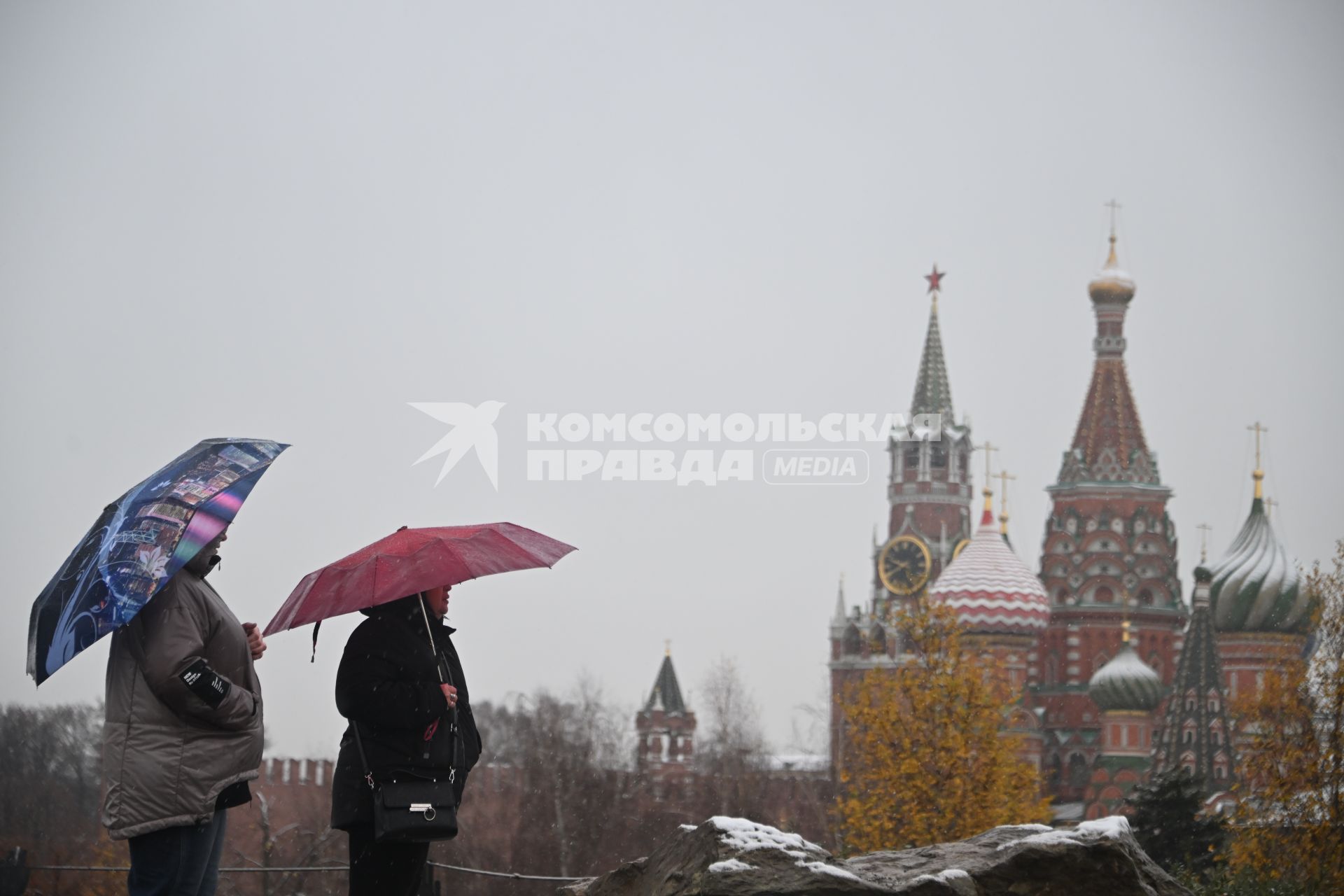 Первый снег в Москве