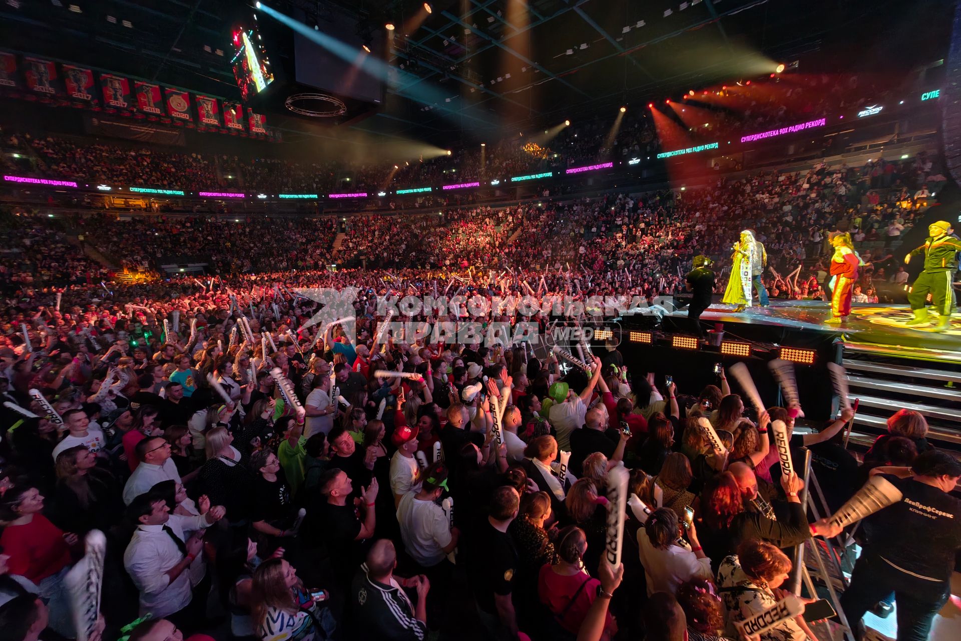 Супердискотека 90-х в Санкт-Петербурге