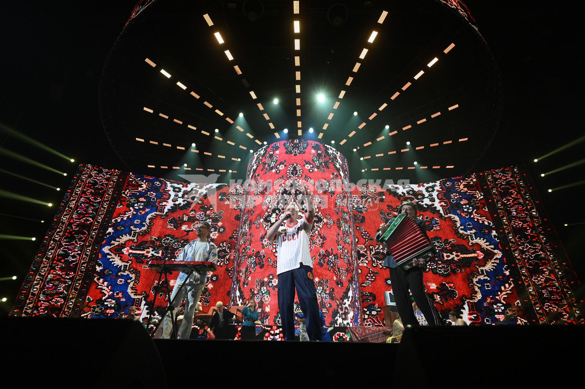 Супердискотека 90-х в Санкт-Петербурге