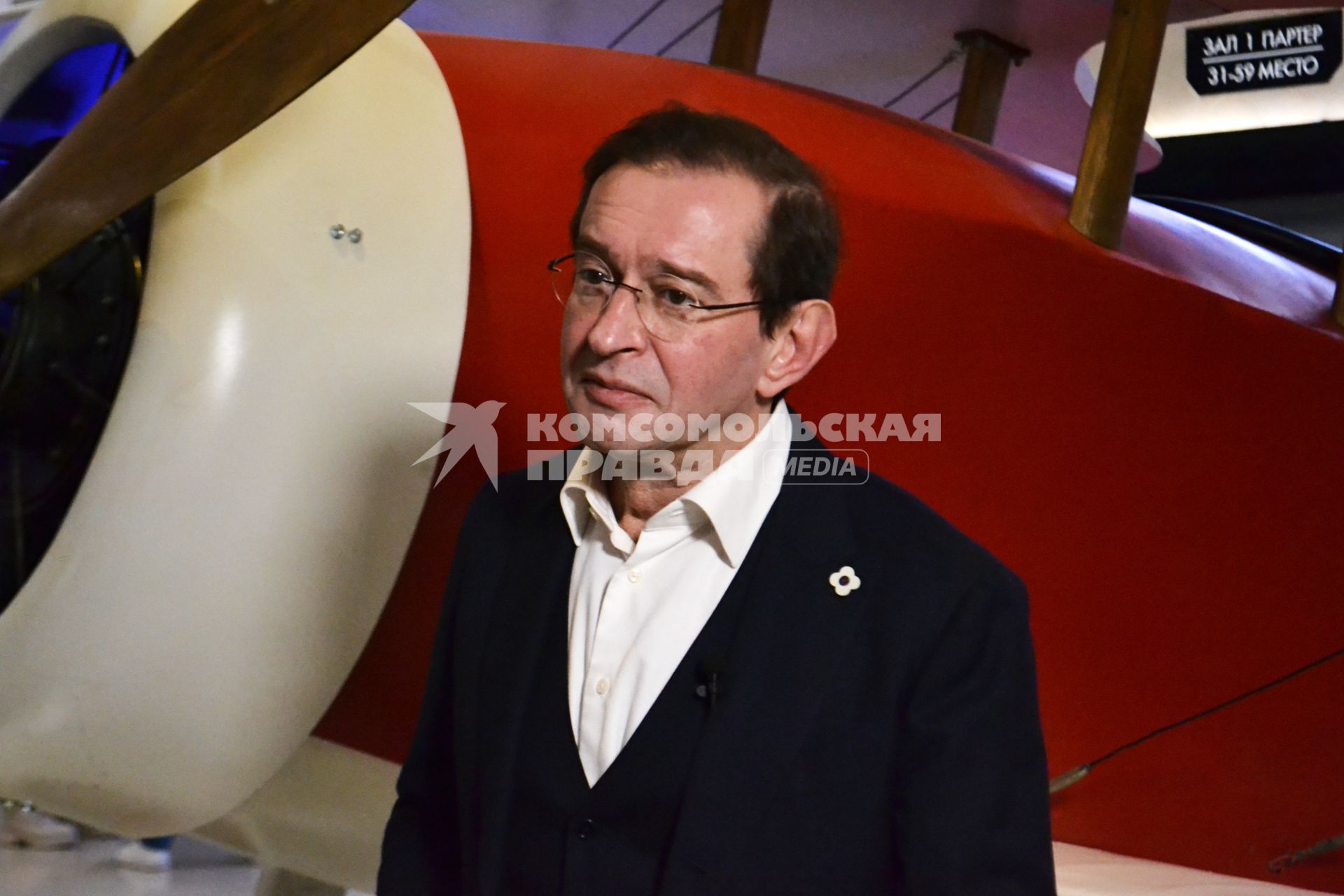 Премьера фильма \"Авиатор\" в к/т \"КАРО 11 Октябрь\"