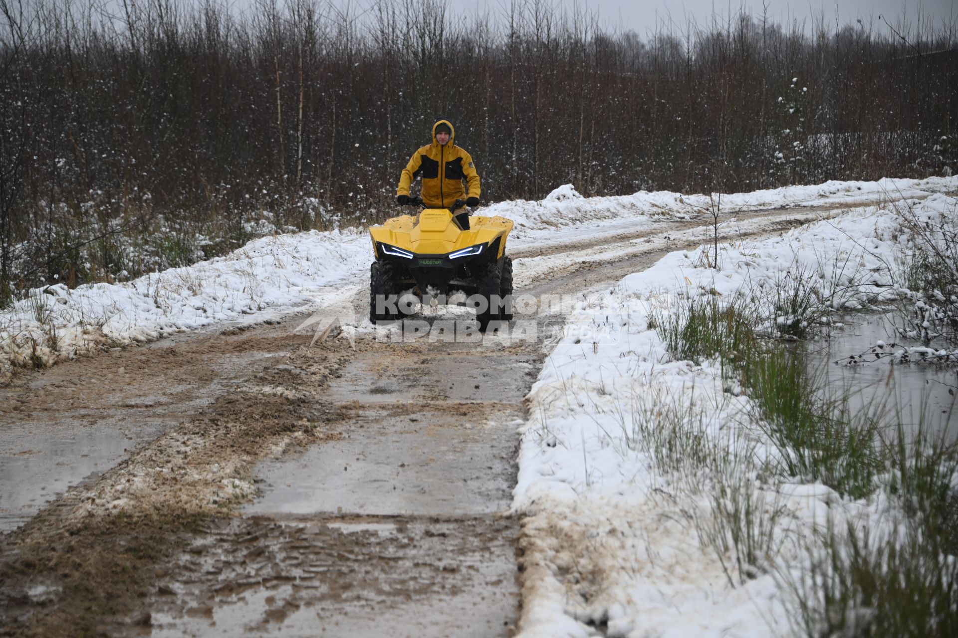 Пресс-тур в рамках выставки вездеходов в парке \"Патриот\"