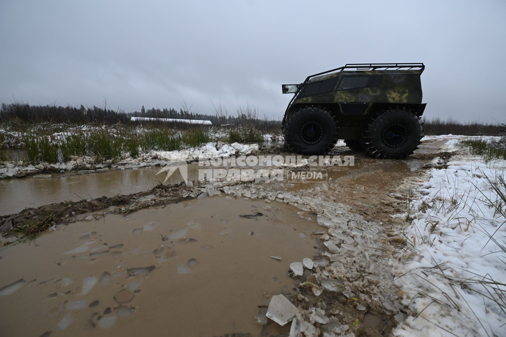 Пресс-тур в рамках выставки вездеходов в парке \"Патриот\"