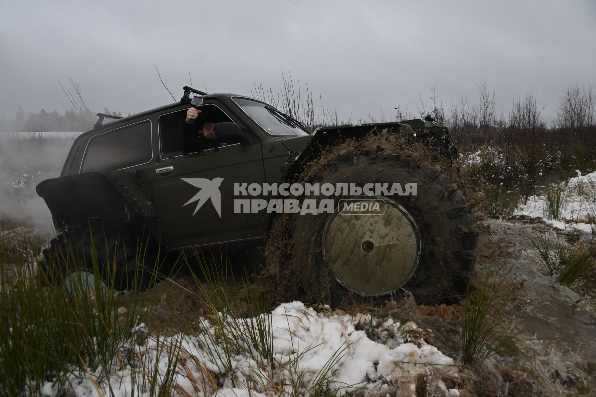 Пресс-тур в рамках выставки вездеходов в парке \"Патриот\"