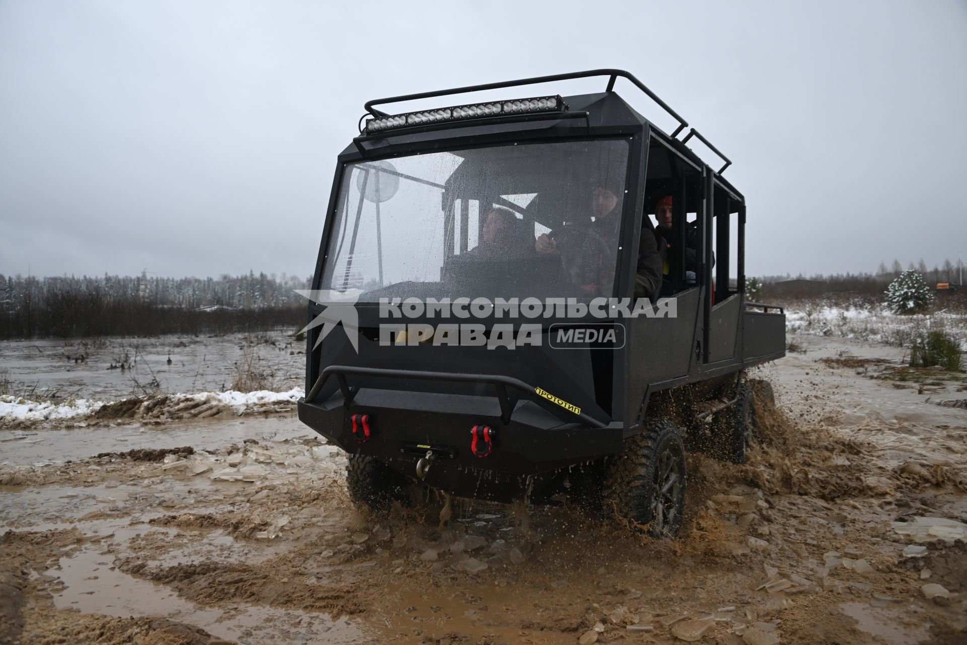 Пресс-тур в рамках выставки вездеходов в парке \"Патриот\"