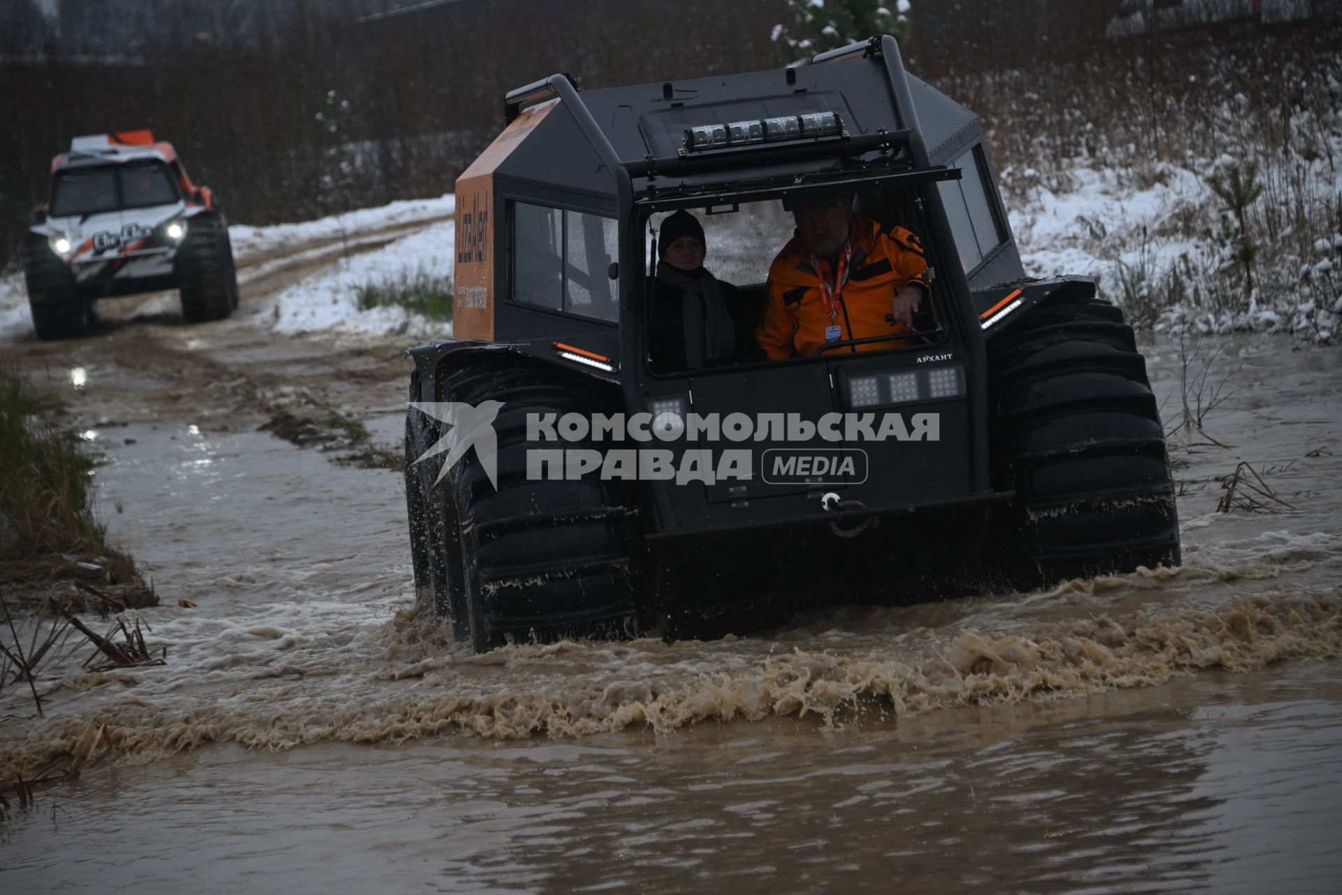 Пресс-тур в рамках выставки вездеходов в парке \"Патриот\"