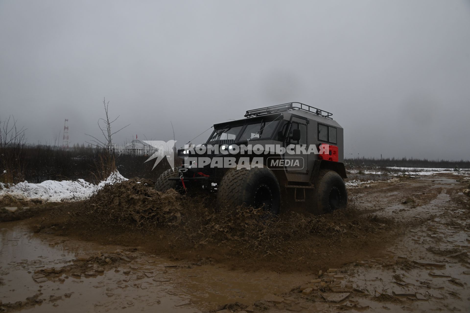 Пресс-тур в рамках выставки вездеходов в парке \"Патриот\"